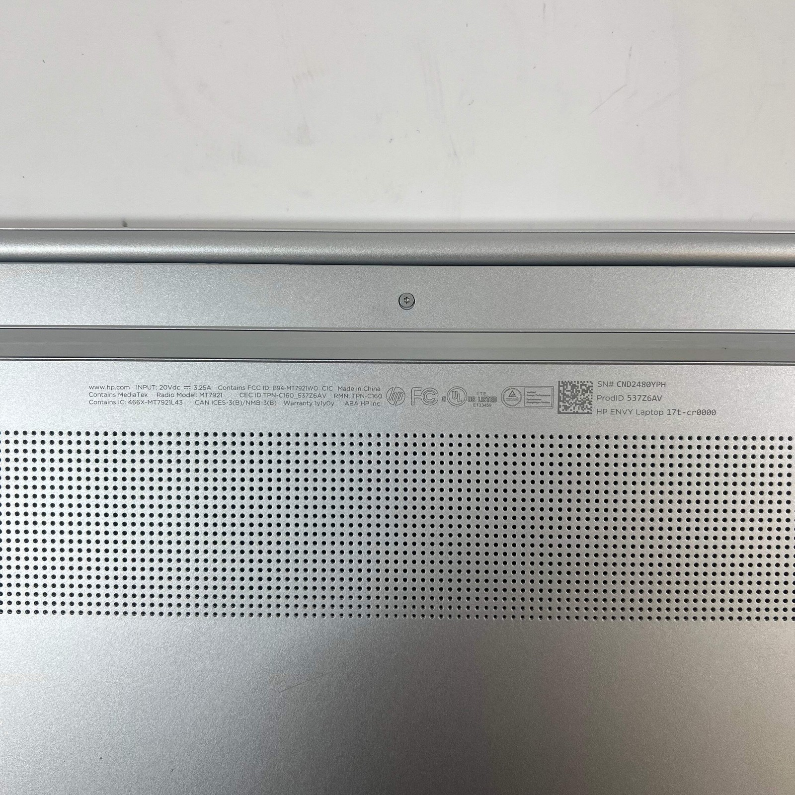 HP Envy 17T-CR0000 17.3″ i7-1260P 2.1GHz 64GB RAM 2TB SSD