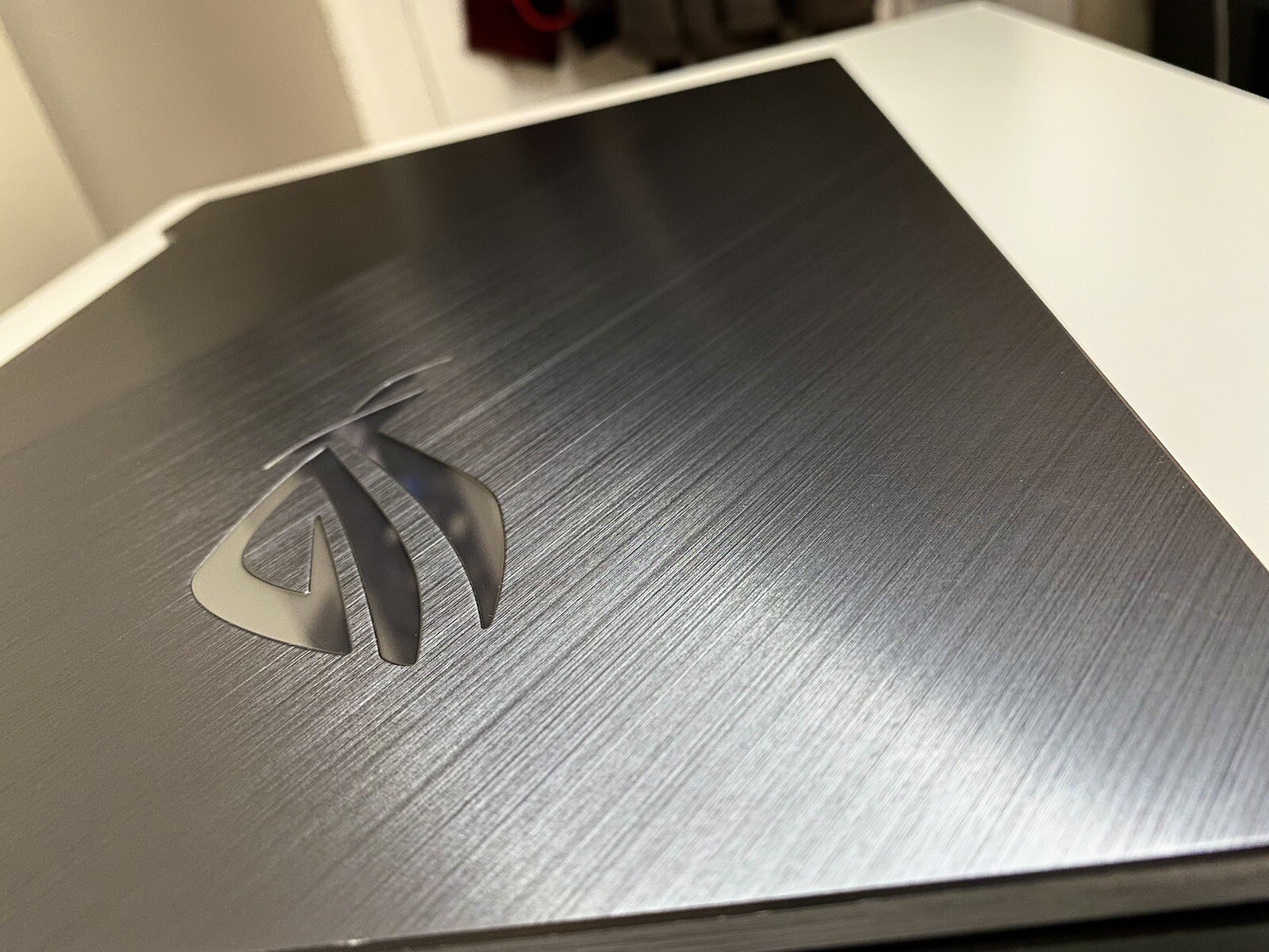 ASUS ROG Strix Scar 2 GL504G Gaming Laptop NVIDIA GeForce !Read discription!