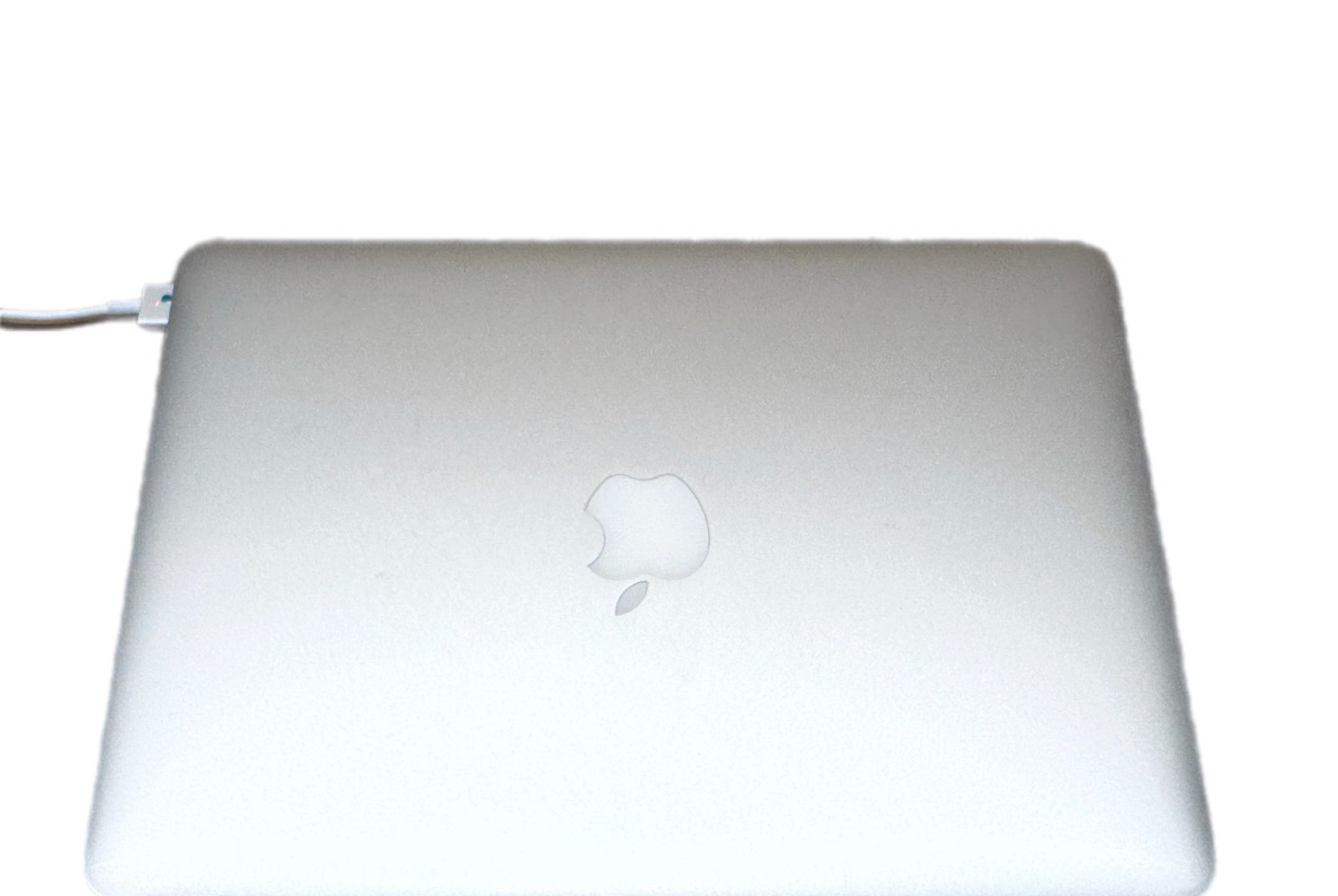 APPLE MACBOOK PRO A1502 i5-4288U 8GB RAM 256GB HDD CYCLE COUNT: 195