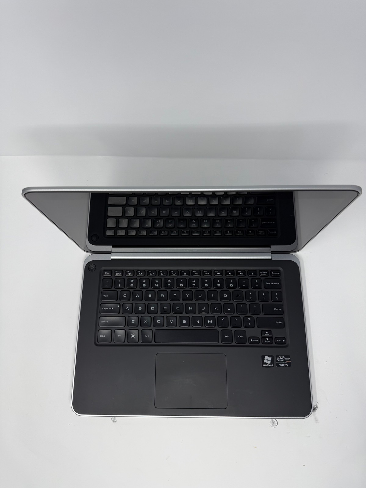 Dell XPS L421X i5-3317U 8GB 480GB HDD Intel Integrated Grade B