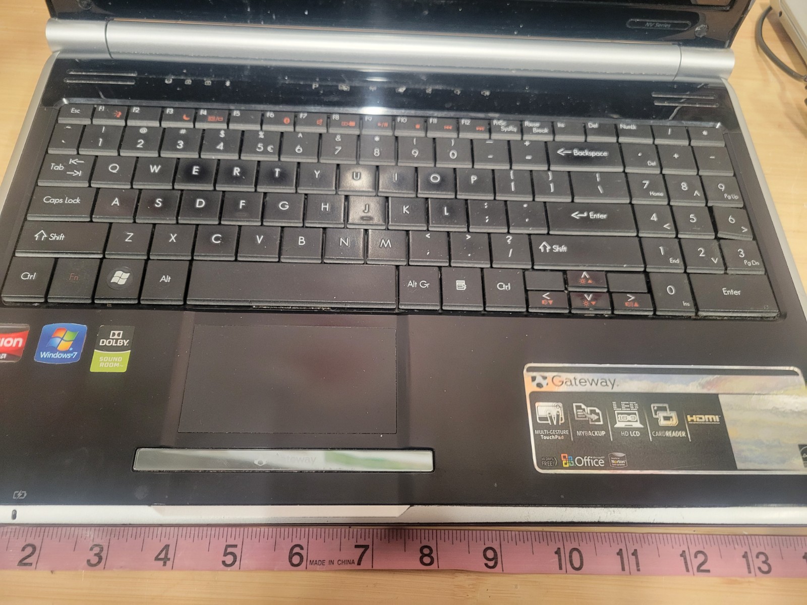 Gateway MS2285 AMD Athlon II Dual-Core M300 2GHz 2 GB NO HDD/Battery