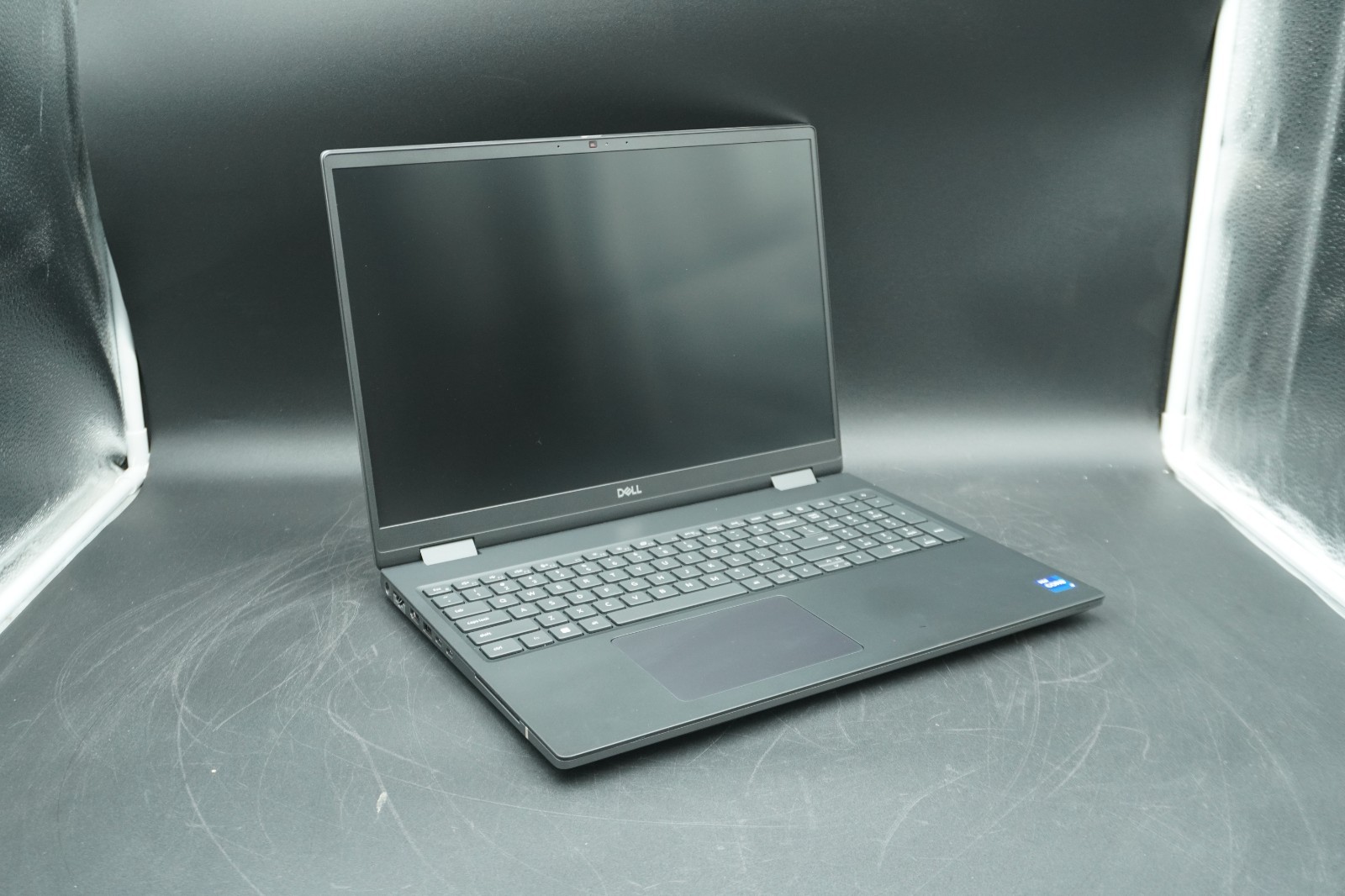 Dell Precision 7680 i7-13850HX 32GB RAM 512GB SSD NO OS *Tested*