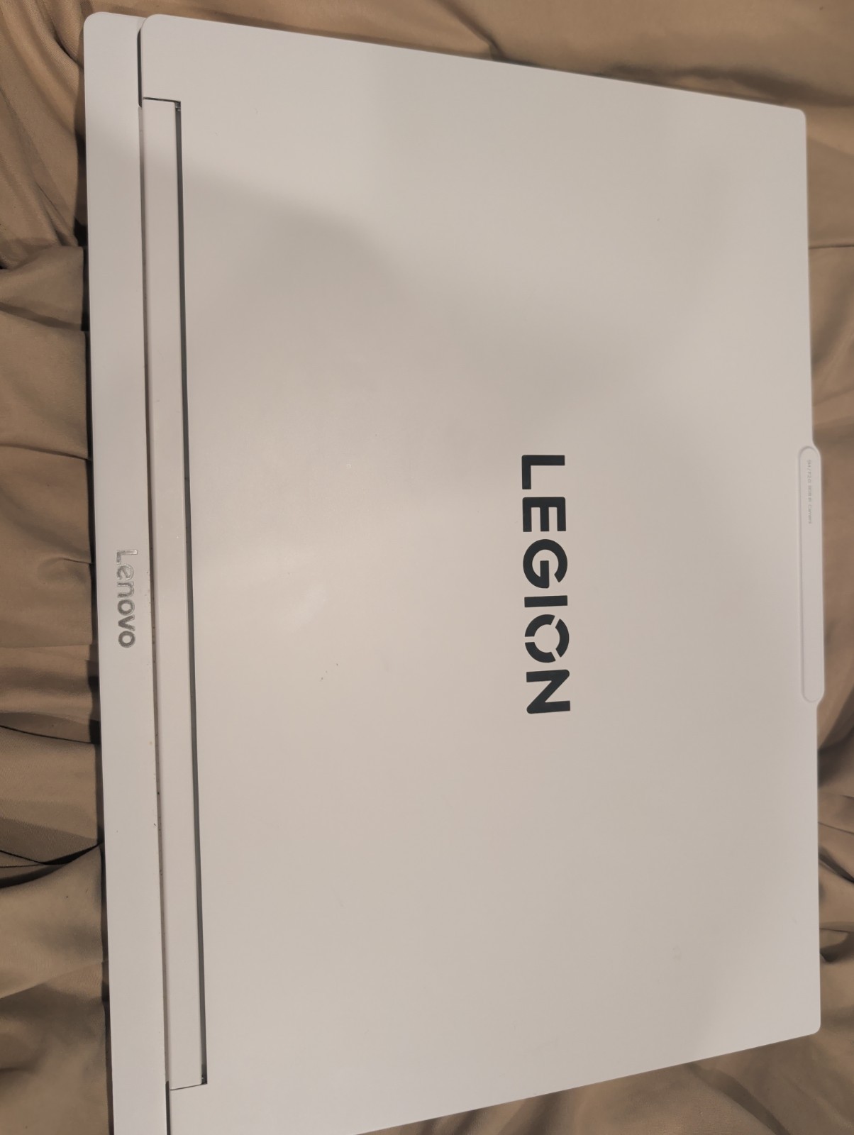Lenovo Legion 7i Gen 10 OLED Ultra 9 275HX RTX5070 Gaming Laptop 32GB, 1TB