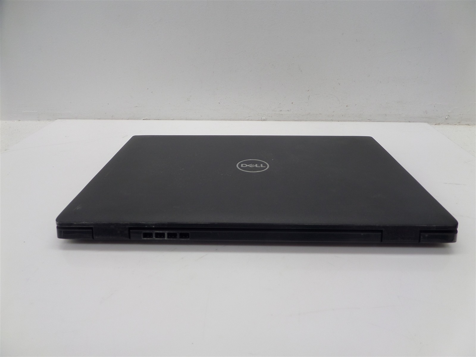 Dell Latitude 3420 14″ FHD Laptop w/ i3-1125G4 2GHz CPU 4GB RAM 256GB SSD Win11