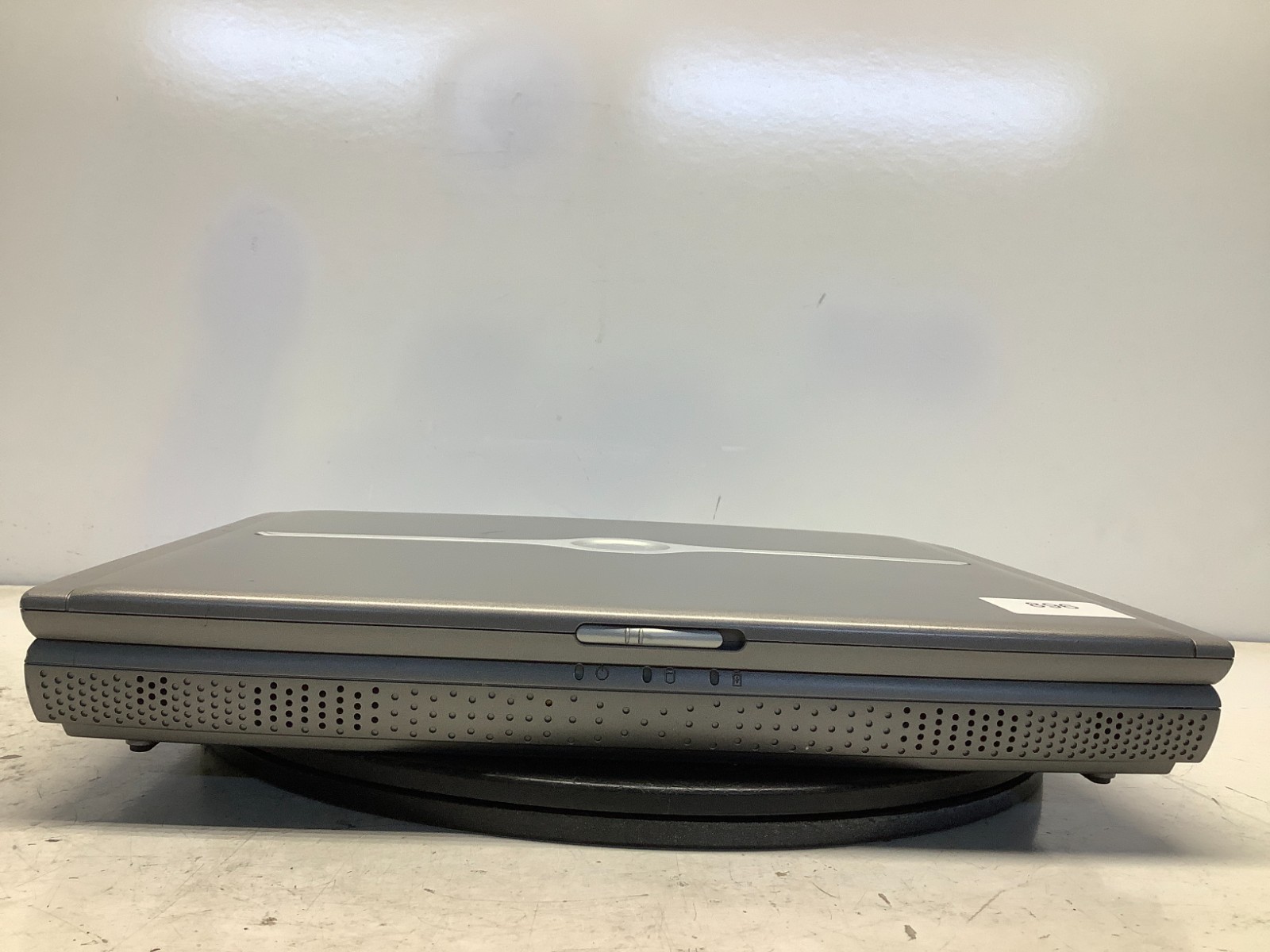 Dell Inspiron 1150 Intel Celeron 2.4GHz 512 MB NO HDD