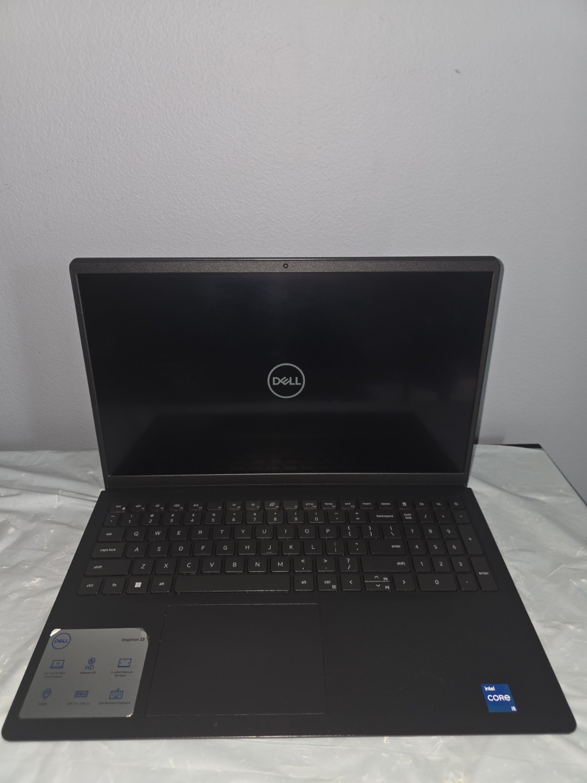 Dell Inspiron 15 3530 15.6″ i5-1334U,TOUCH 16GB 500GB SSD NVME2. Win 11 Black