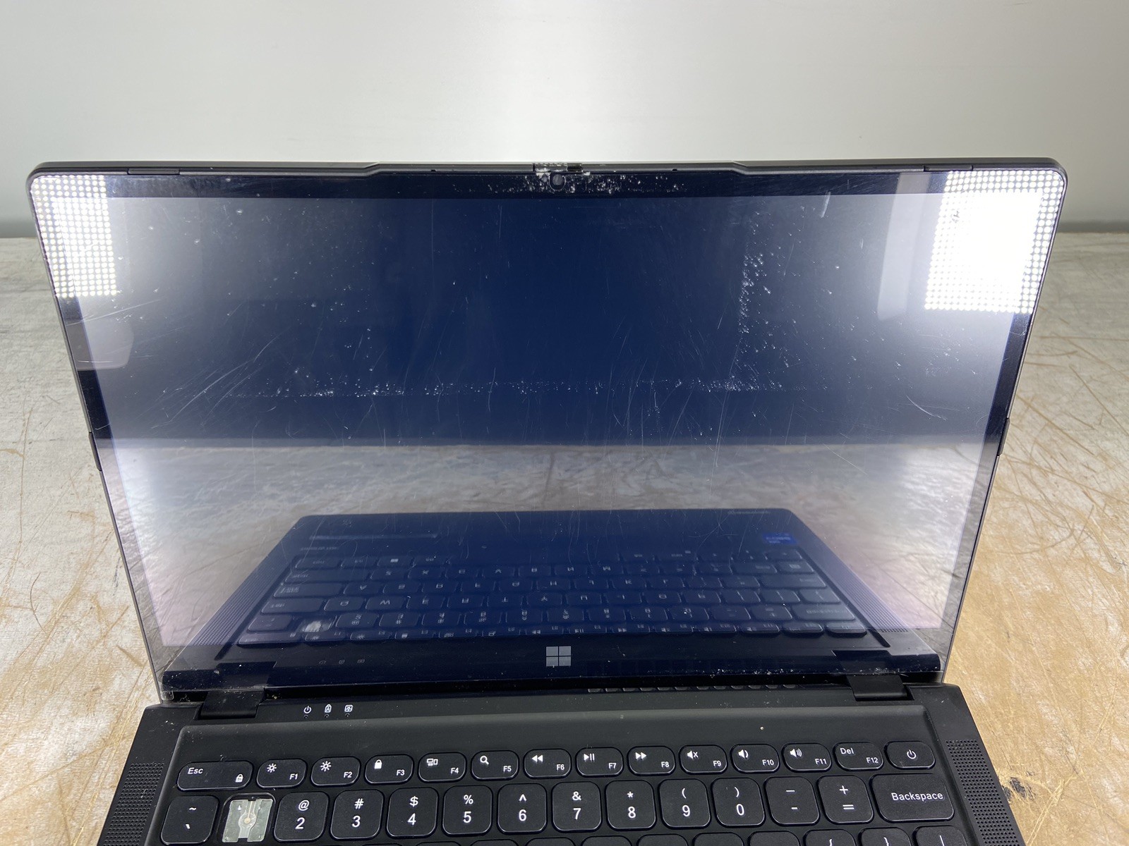 GATEWAY GWTC71427-BK i7-1255U @ 1.20GHz, 8GB RAM, NO HDD/OS – (FOR PARTS)