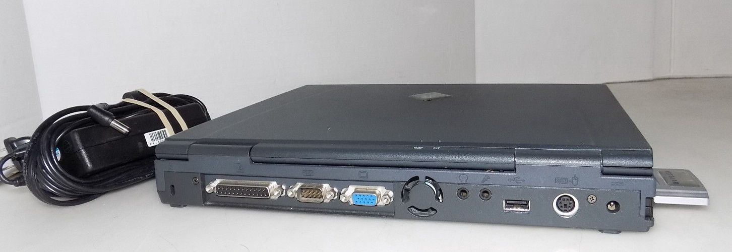 GATEWAY SOLO 1100 NOTEBOOK 12.1 SCREEN, WIRELESS PCMCIA, CD-ROM,3.5″ FDD CELERON