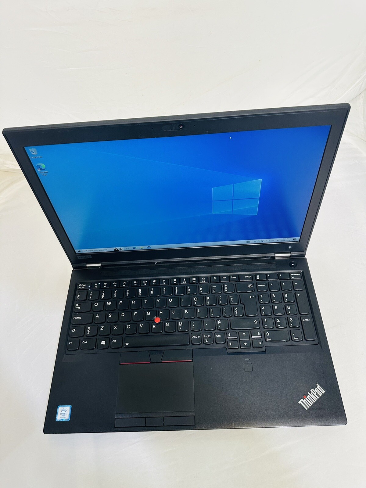 Lenovo ThinkPad P52 15.6″ i7-8850H 2.6GHz 32GB 512GB SSD 8th Gen Win 10 HD