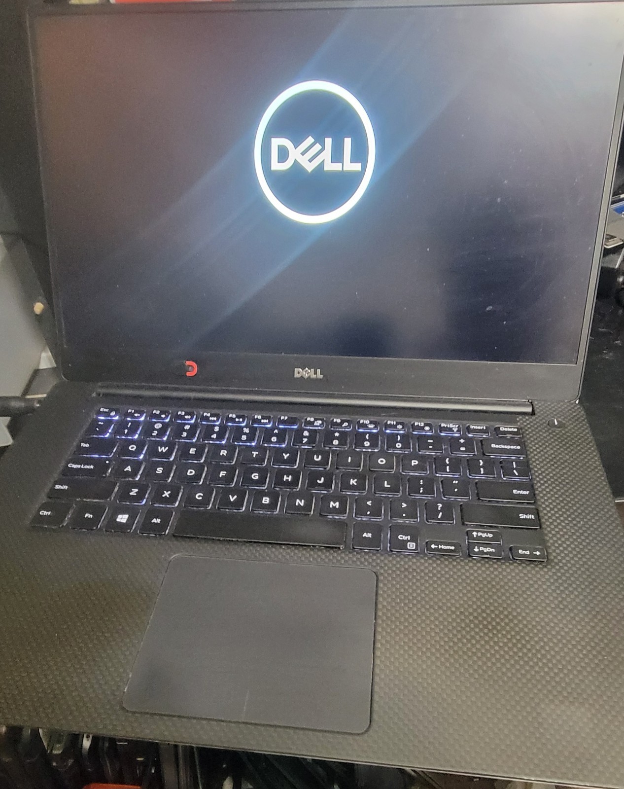 Dell Precision 5520 15.6″ Laptop i5-7440HQ 8GB RAM No Ssd