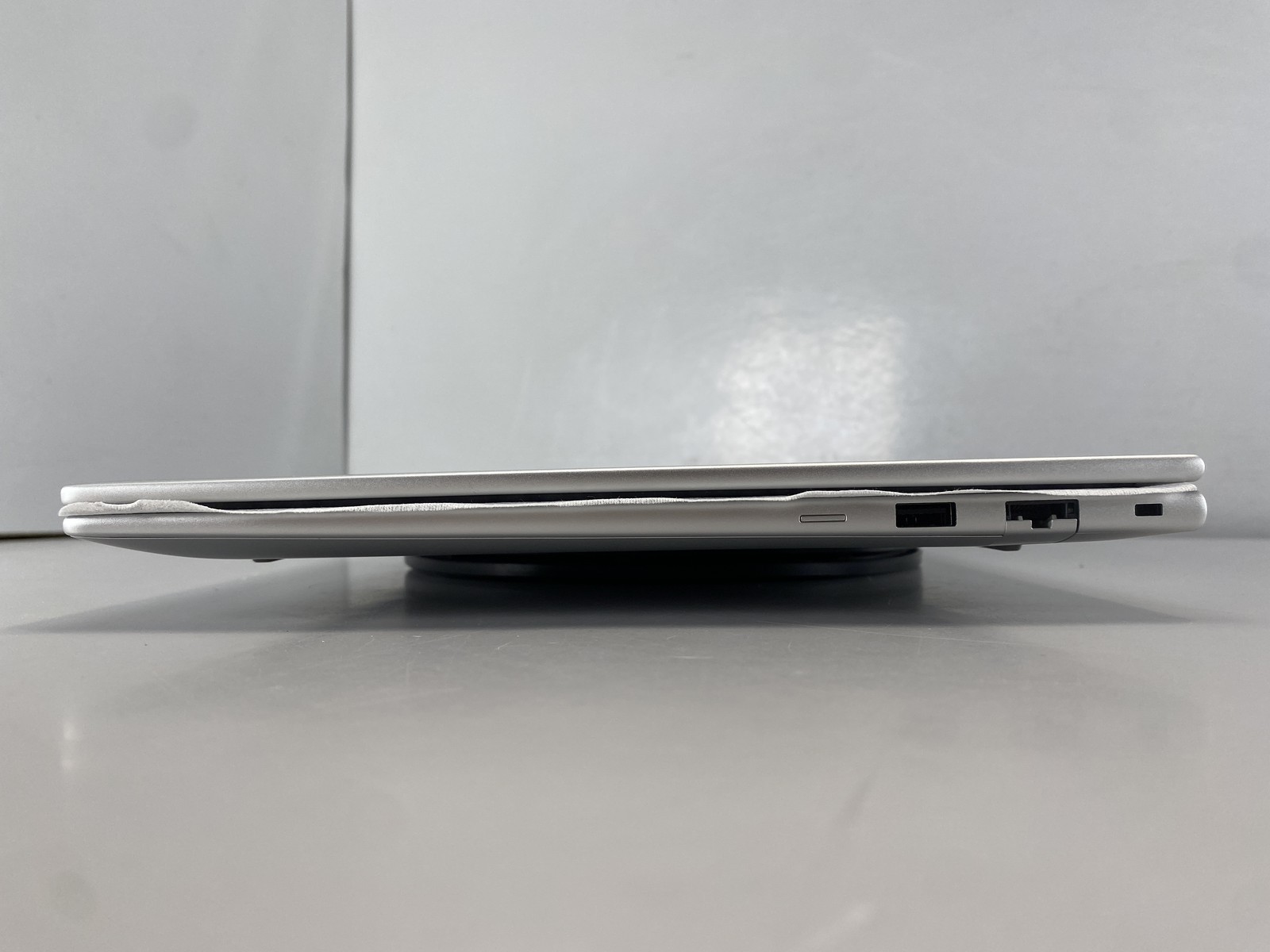 HP Laptop Probook 4 G1I 16 AI 16″ Intel Core Ultra 7 255U 512GB- Silver