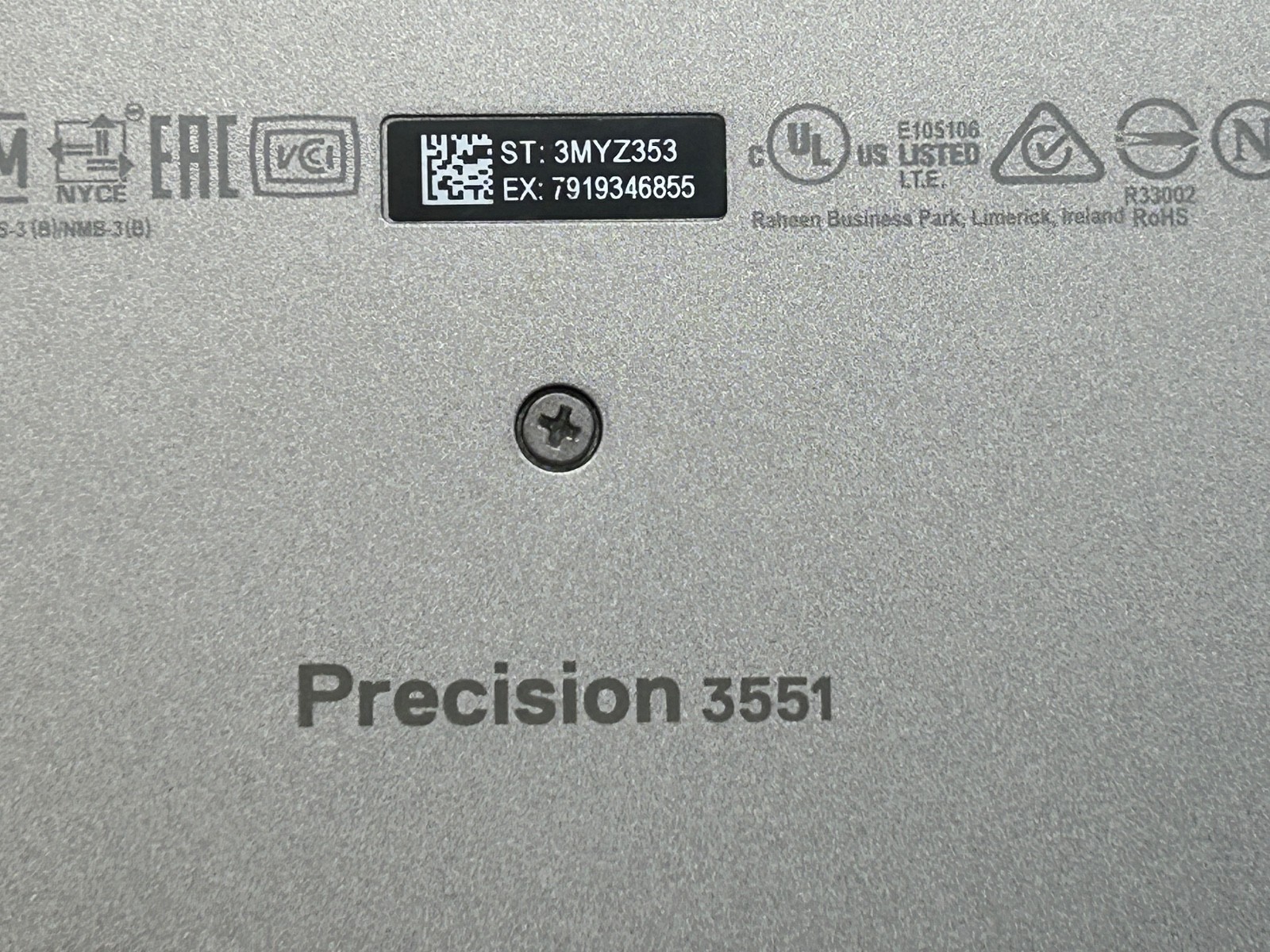 Dell Precision 3551 Laptop i5-10300H 8GB RAM 256GB SSD Win 11 Pro Tested