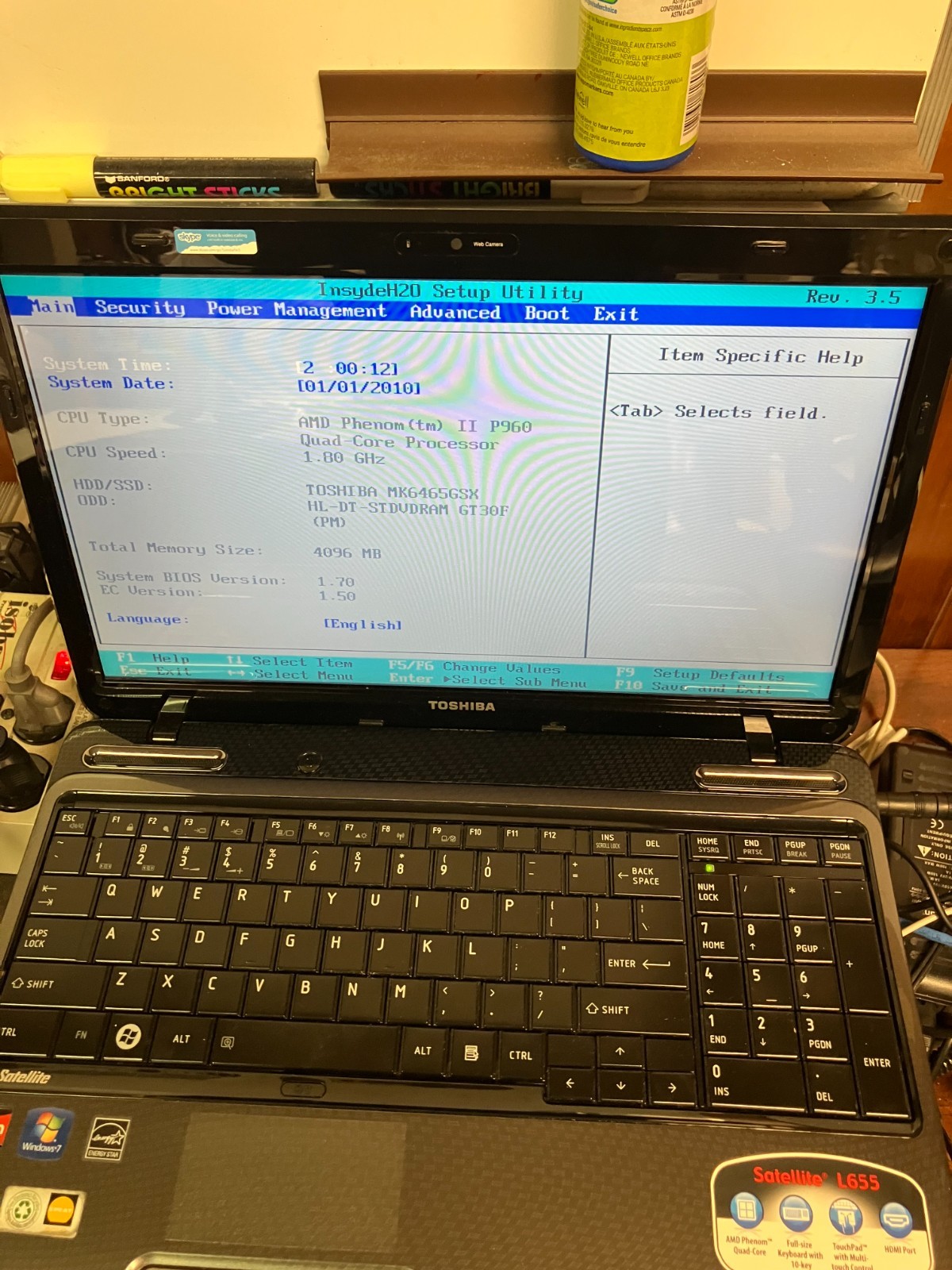 Toshiba Satellite L655D-S5109 AMD PHENOM II P960 4gb mem 500 GB HDD FOR PARTS