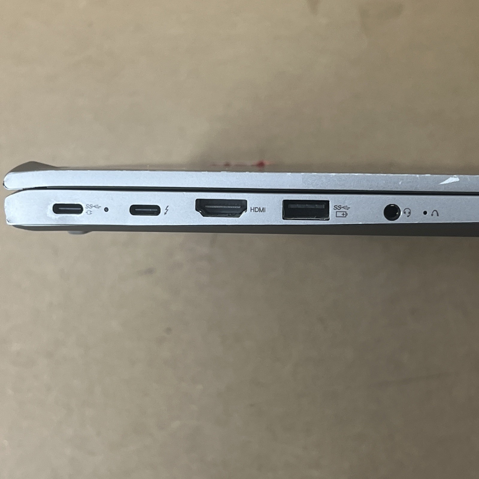 Lenovo ThinkBook 14s Yoga G2 IAP 2-in-1 i5-1235U 16gb Ram 256gb – Fair *Read*