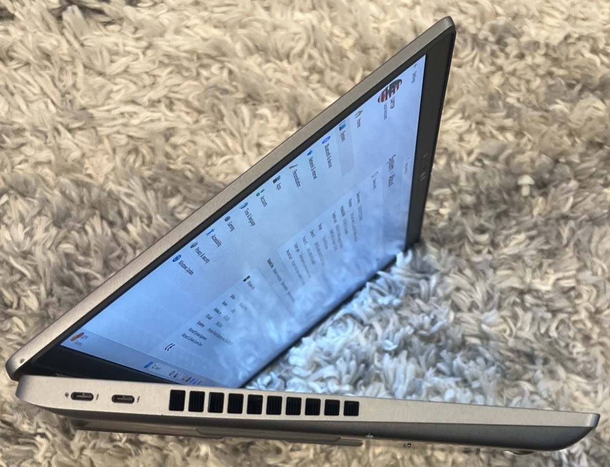 Dell Precision 3571 Workstation Laptop 15.6” Core i7 16GB RAM 1TB SSD Win 11 Pro