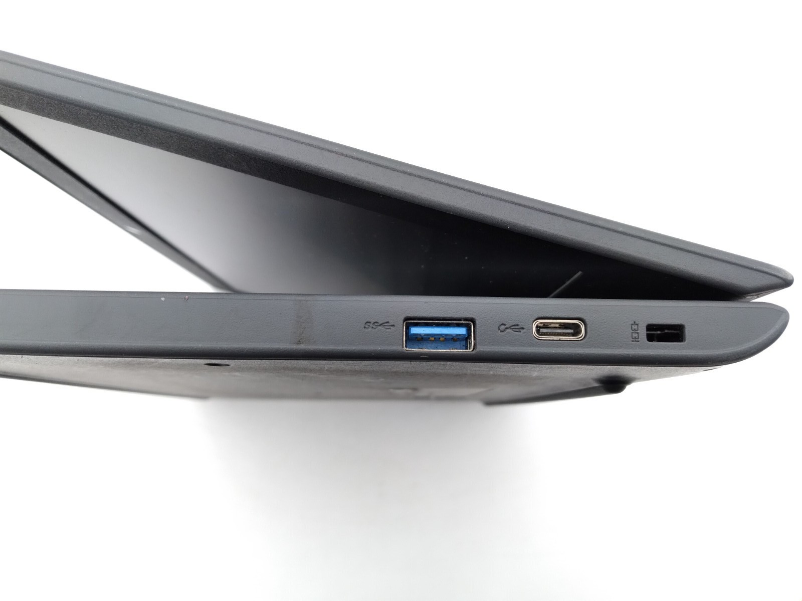 Lenovo Chromebook 100e 81ER 11.6″ Celeron N3350 1.10 GHz 4 GB RAM 16 GB SSD