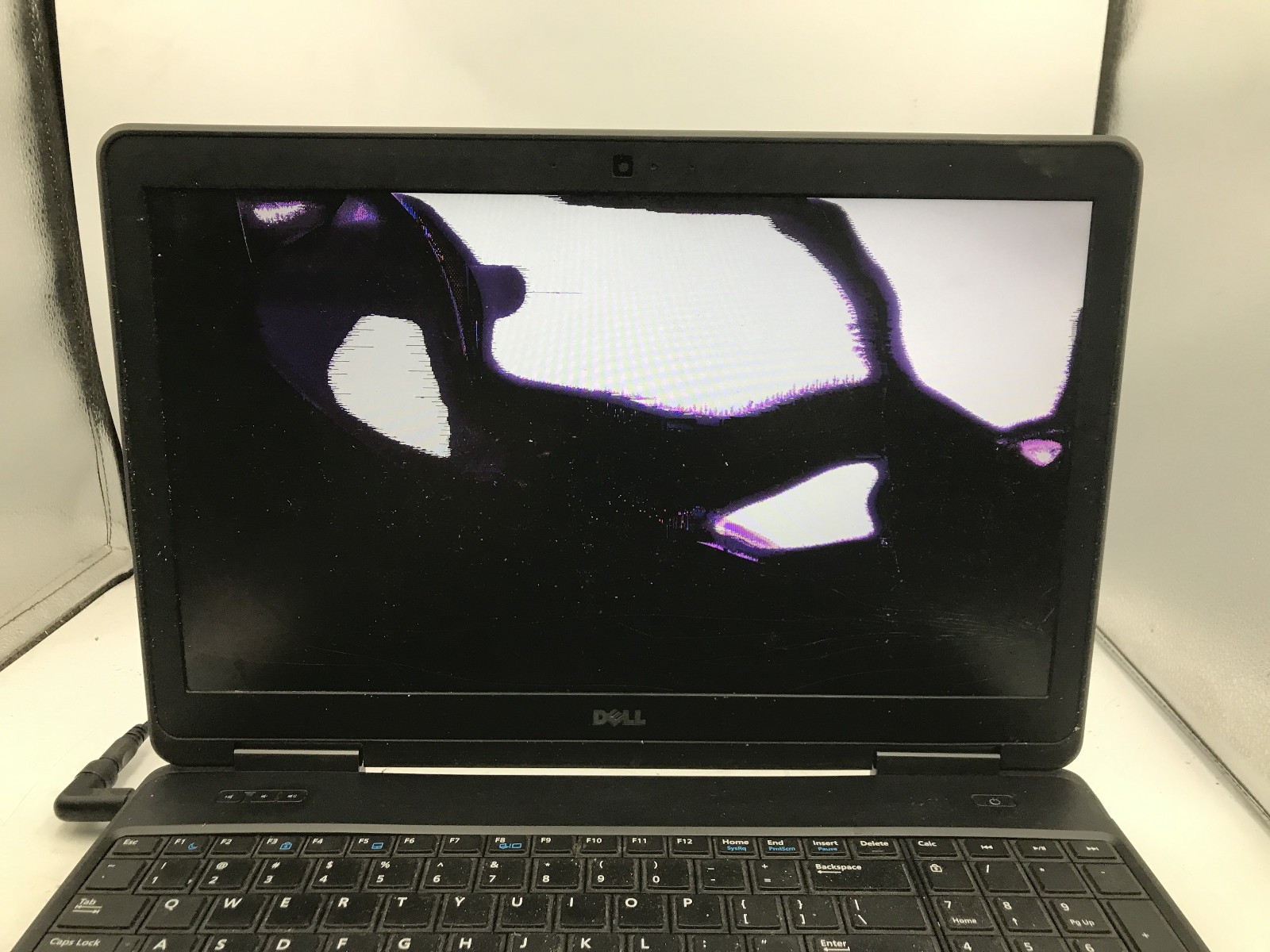 DELL LATITUDE E5540 – FOR PARTS/REPAIR – INTEL I3 4TH GEN – NO RAM -READ DESC-BB