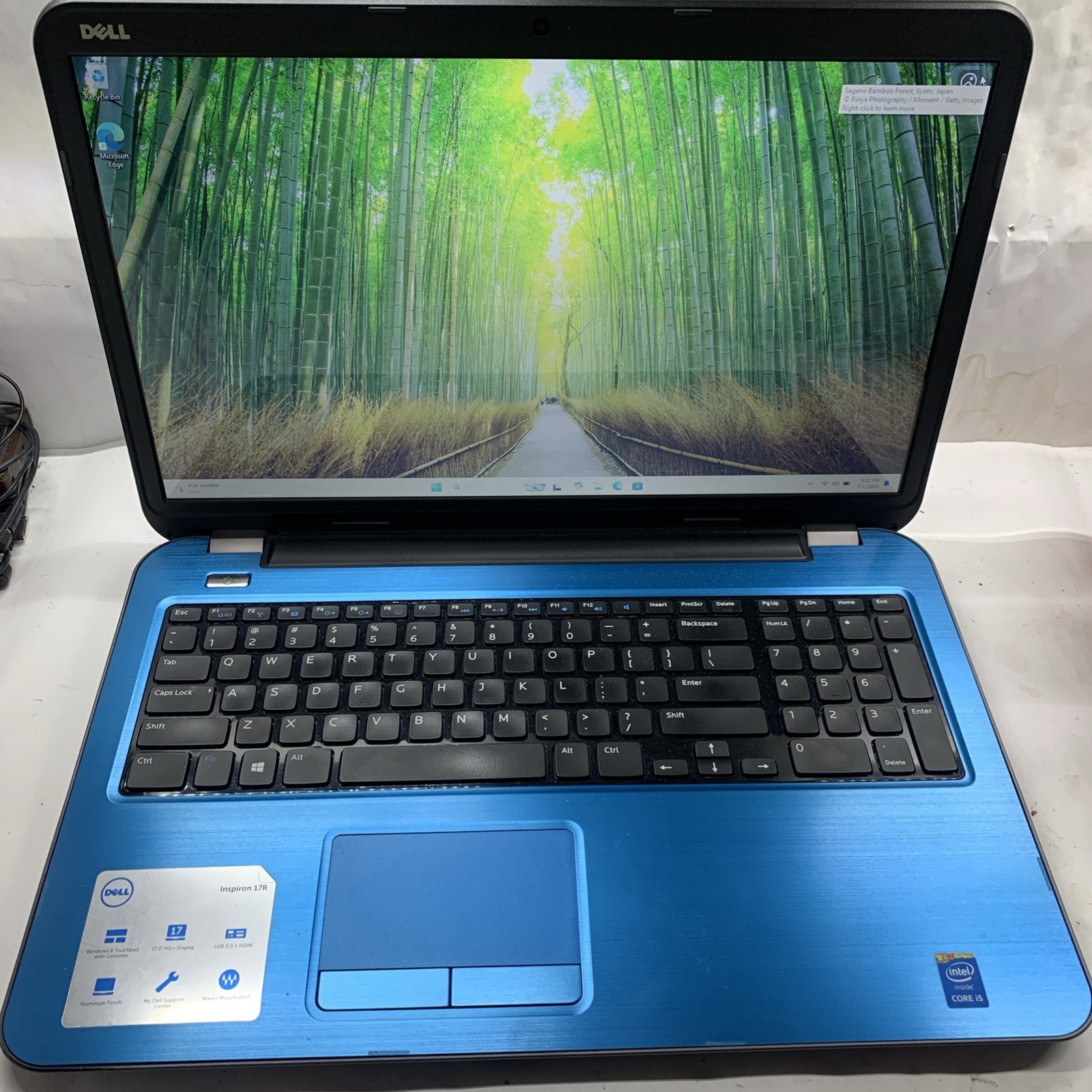 Dell Inspiron 17R-5737 17″ Laptop Intel I5-4200U 8gb RAM 1TB HDD Win11 – Blue