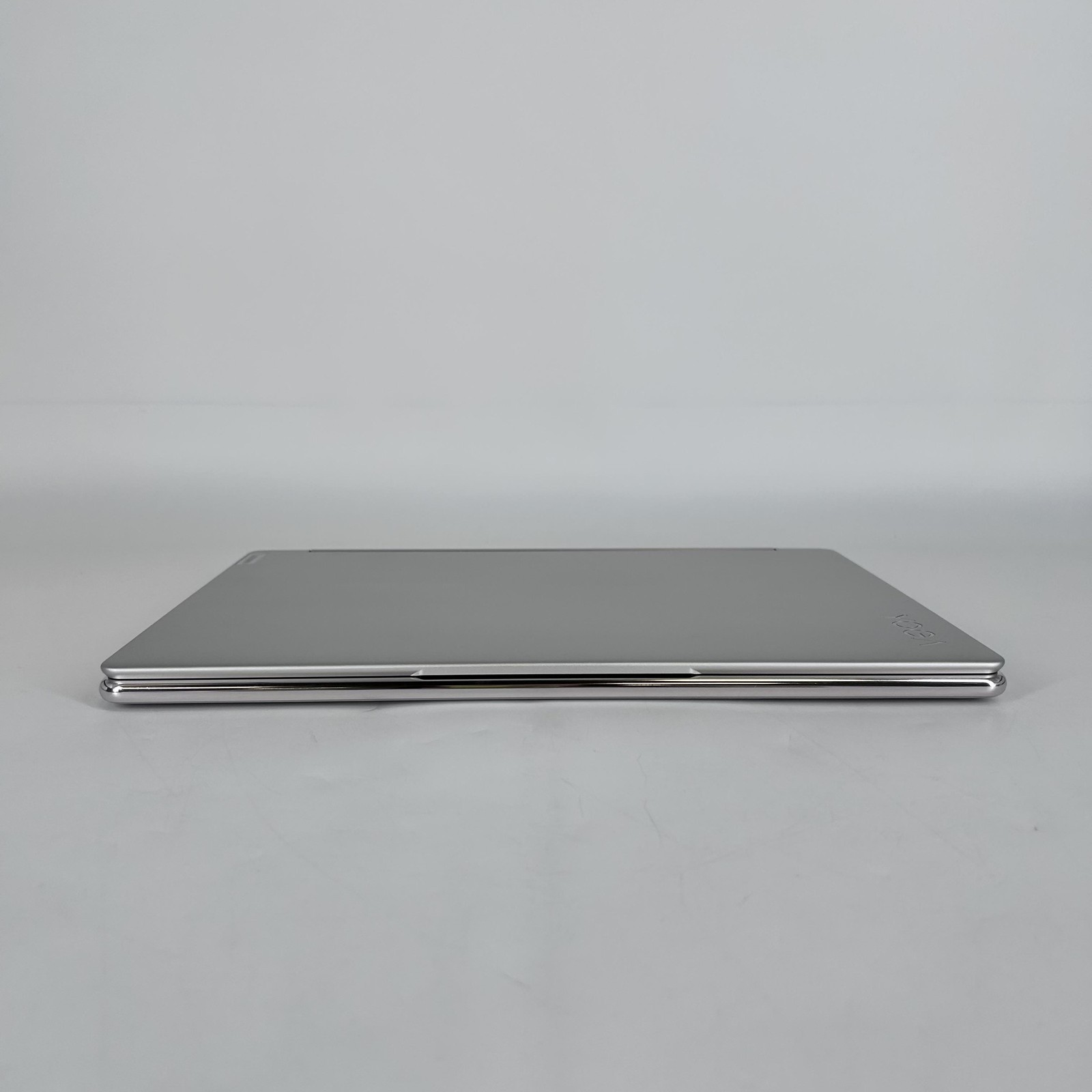 Lenovo Yoga 9i 14 Gray QHD+ 2.2 GHz i7-1360P 16GB 512GB SSD Good