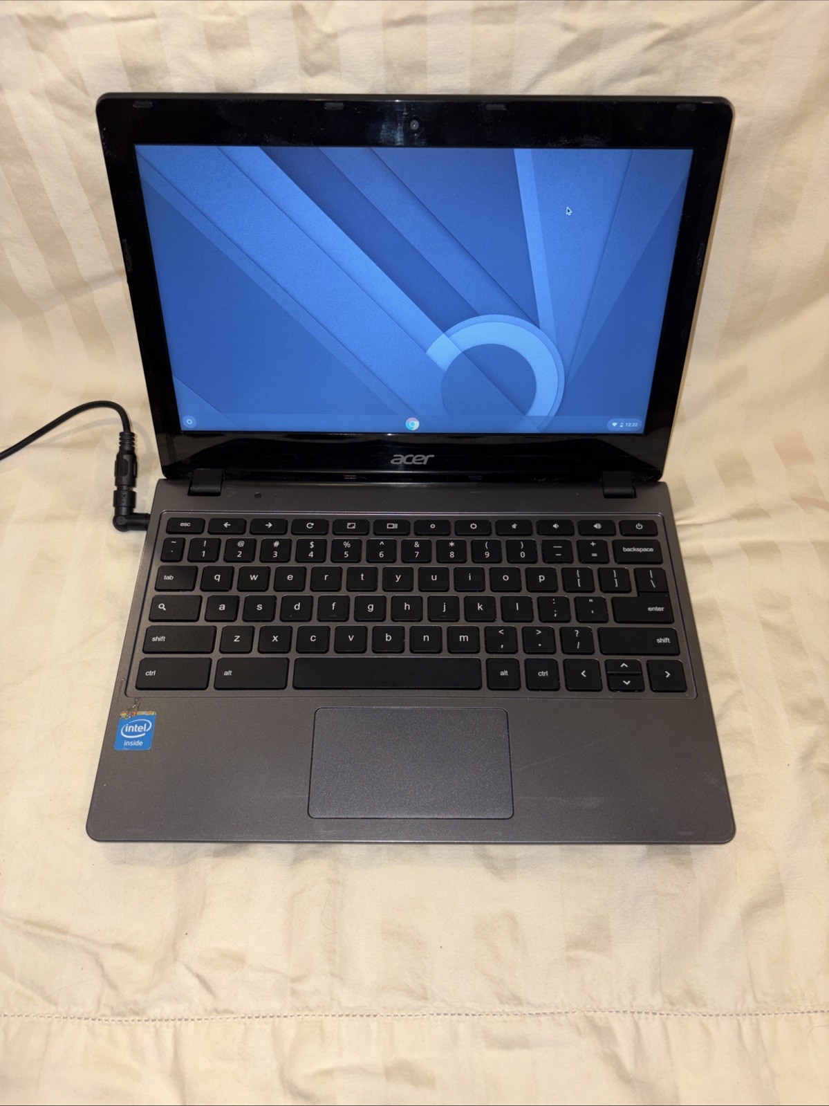 Acer C720-2800 ZHN Chromebook 64GB M.2 NGFF SSD Gray Celeron 2955U 4GB RAM