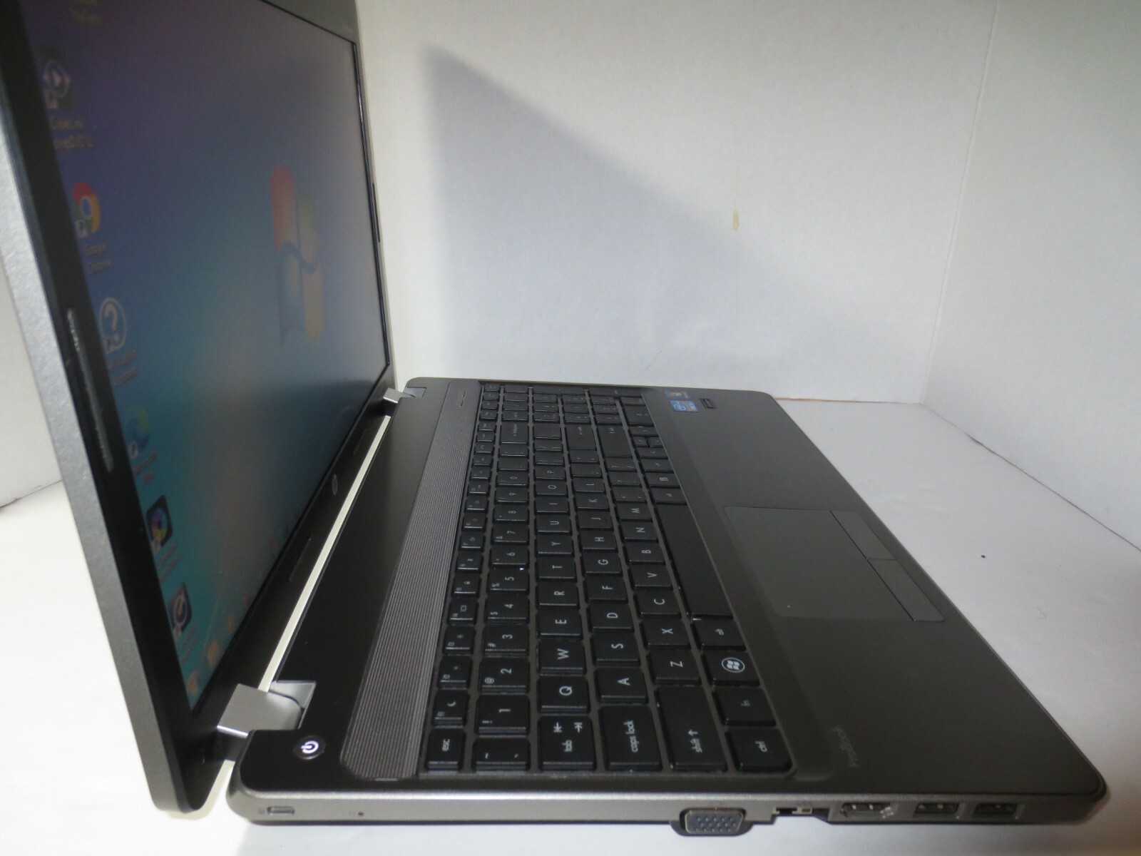 HP PROBOOK 4530S 15.6″ CORE i3-2310M@2.1GHz 4GB RAM 250GB SSD WIN 7 OFF 13