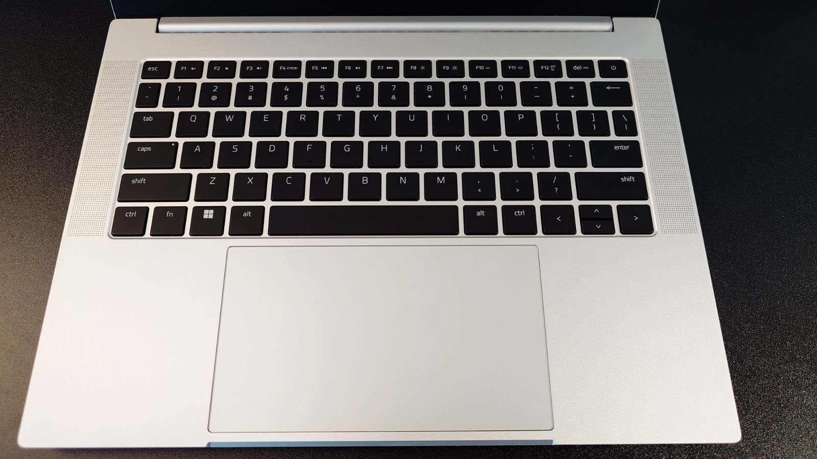 Razer Blade 14 (2024) RZ09-0508 Mercury