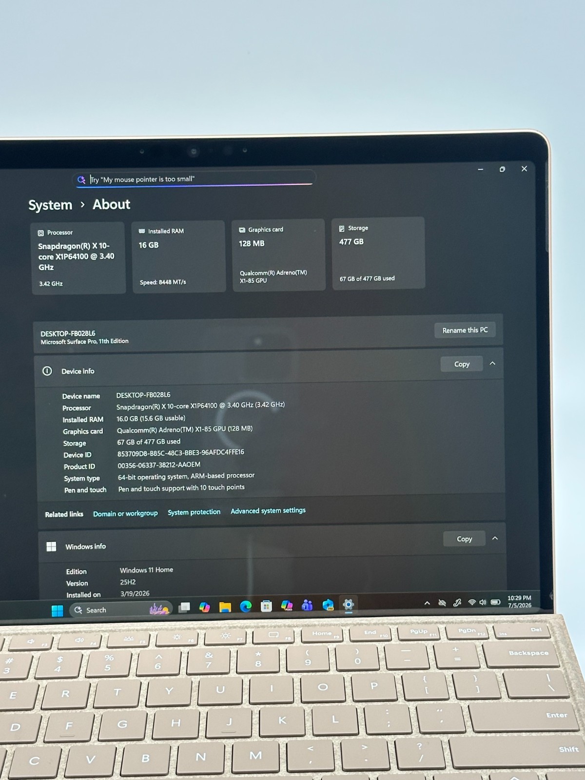 Microsoft Surface Pro Snapdragon X Plus 11th Edition CRACK SCREEN – FUNCTIONAL