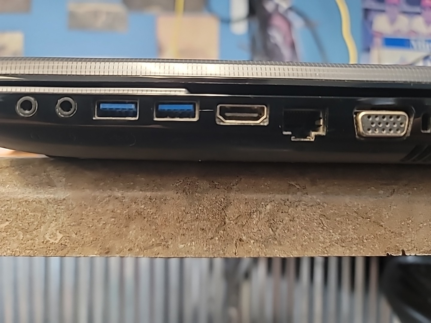 Toshiba Satellite L875D-S7111, AMD A6-4400M, 4gb RAM, no HDD, Working, As Is