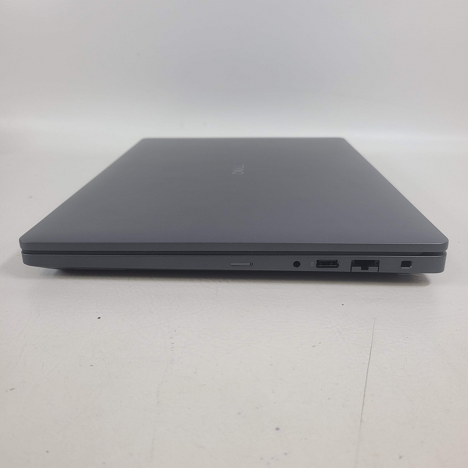 Broken Dell Pro Max MC16250 16″ Core Ultra 7 265H 2.2GHz 32GB RAM 512GB SSD /Edu