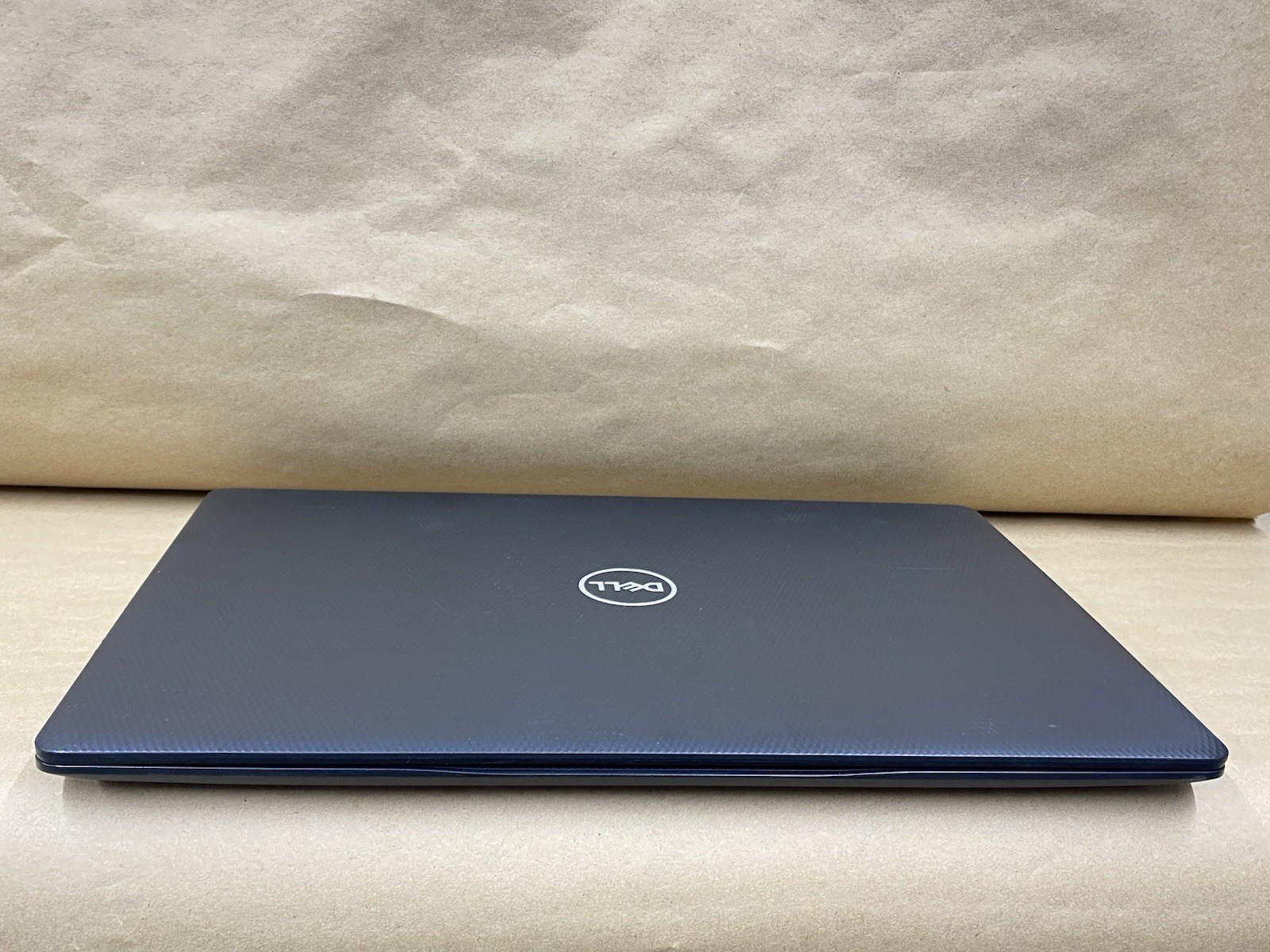 Dell Inspiron 3593 – 16″ HD – Touch – i3-1005G1 – 8GB – 256GB – Win 10 – READ