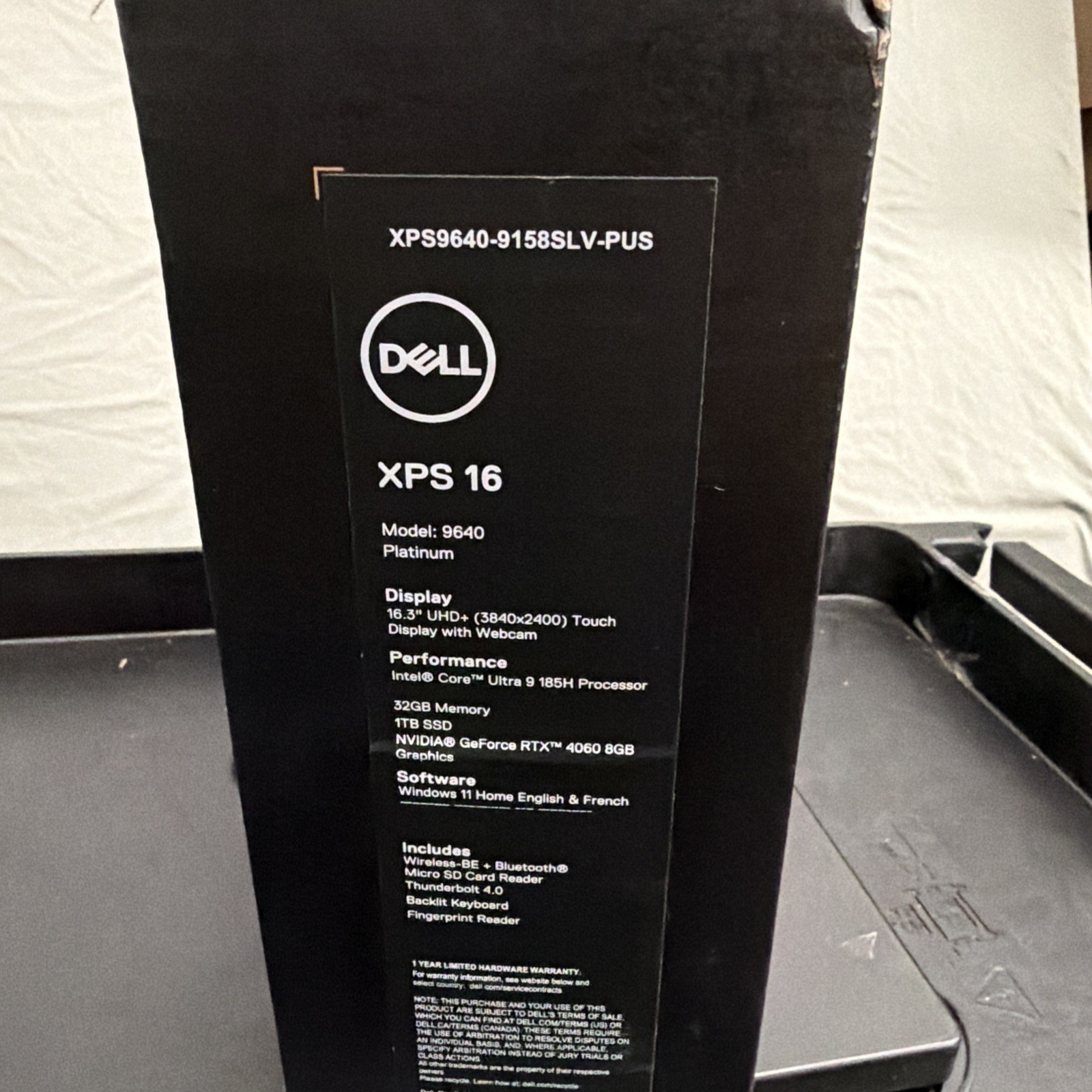 Dell XPS 16 Model 9640 Platinum 16.3” Touch Display/webcam 32GB 1TB SSD