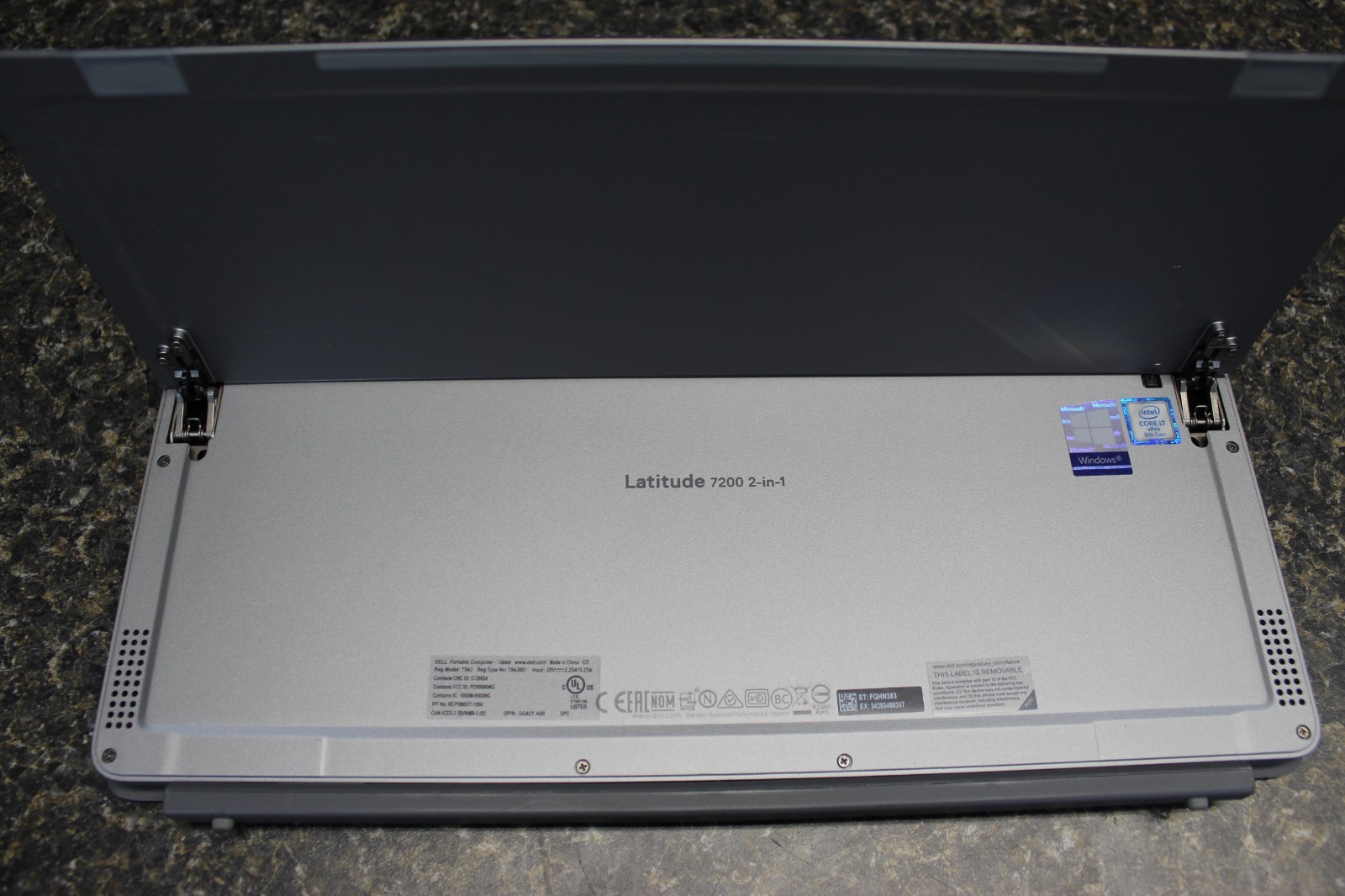 Dell Latitude 7200 2in1 I7-8665U 256GB NvME- 16GB LP Win11Pro TS – C-Descrip
