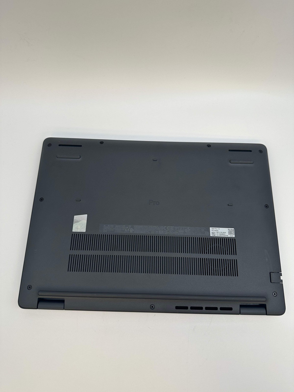 Dell Pro 14 Pc14255 Laptop 14-inch AMD Ryzen 5 16GB RAM 256GB – Used – A