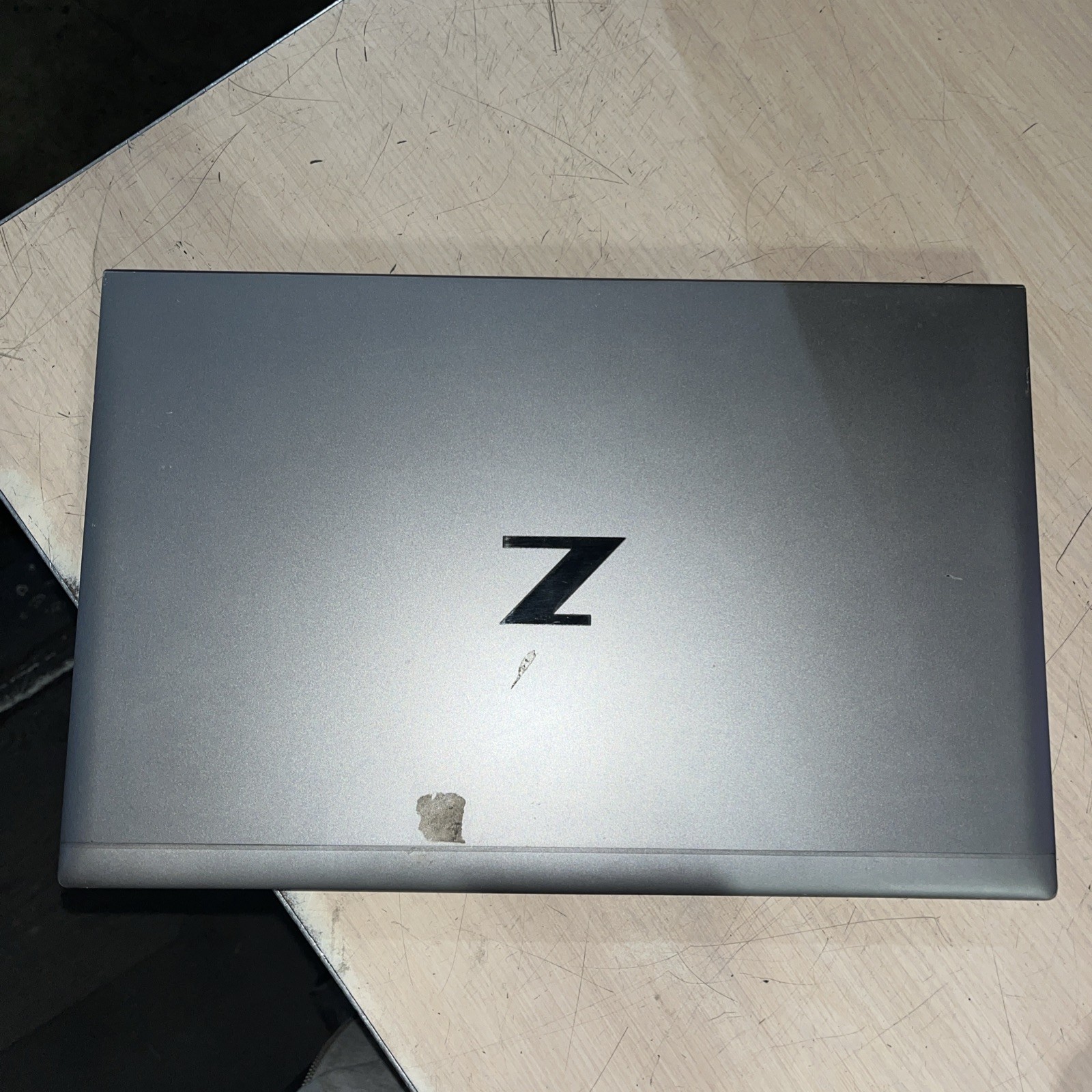HP ZBOOK FIREFLY 15 G8 INTEL CORE I7-10510U 1.80GHZ 8GB RAM NO HD