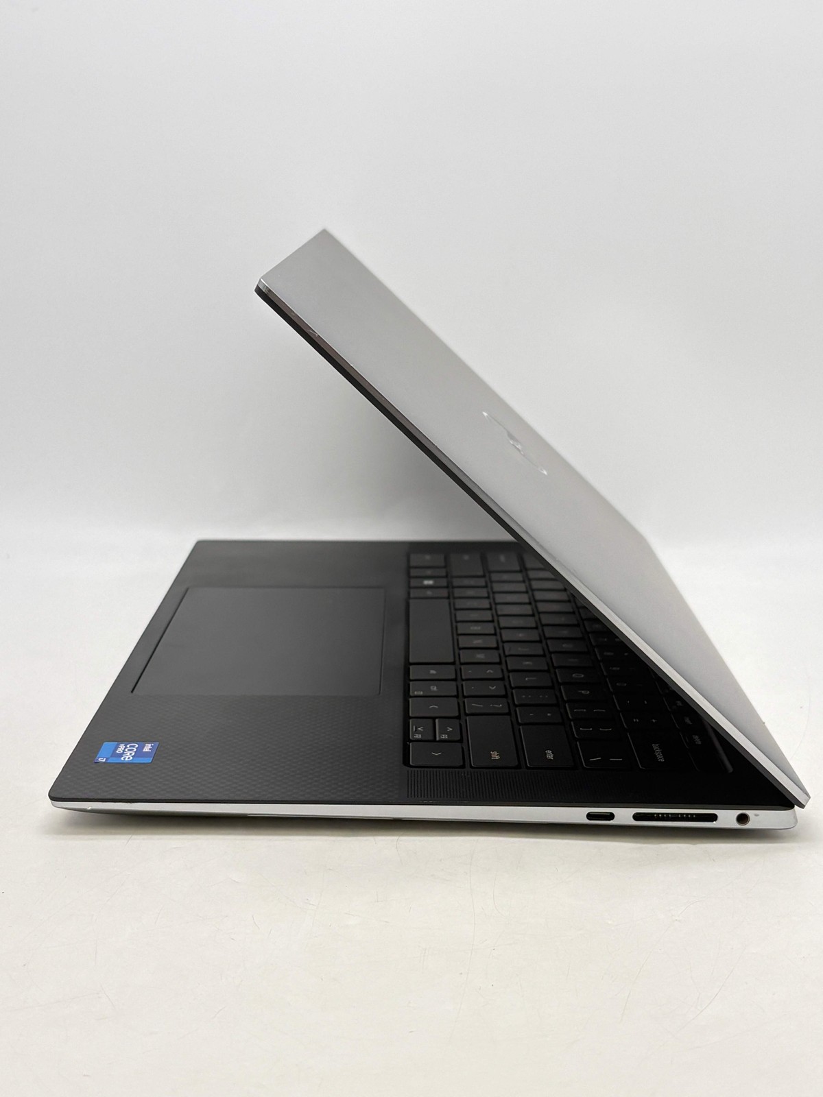 Dell Precision 5560 Intel Core i7-11850H 32GB RAM 1TB SSD NVIDIA RTX A2000