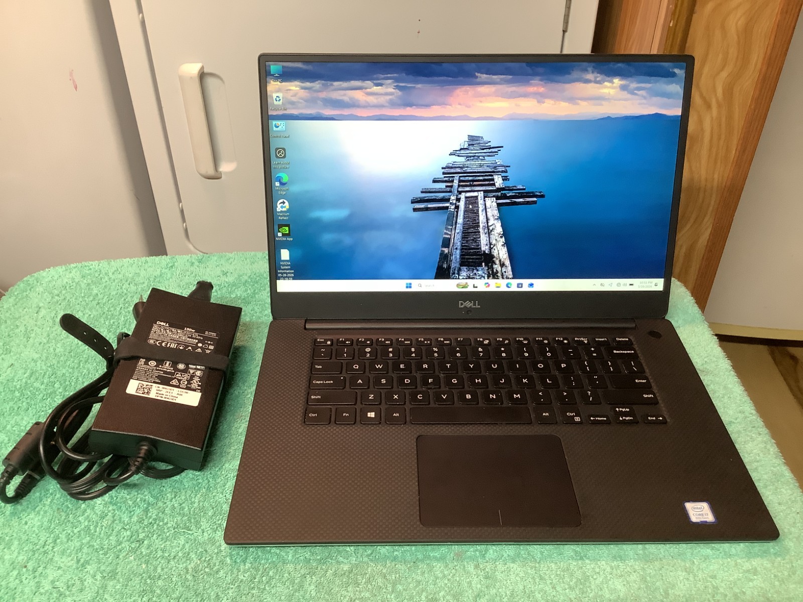 Dell XPS 9570, Gaming-GTX1050Ti, i7-8750H, 16GB – 512GB Windows 11 Home #439RJR2