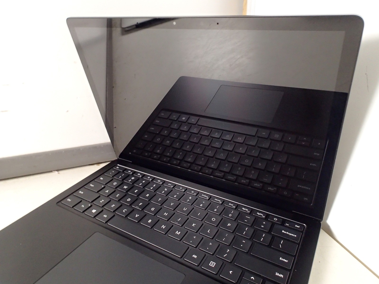 Microsoft Surface Laptop 3 Intel i7 1065G7 1.30GHz 16GB RAM 512GB M.2 Win 11 Pro