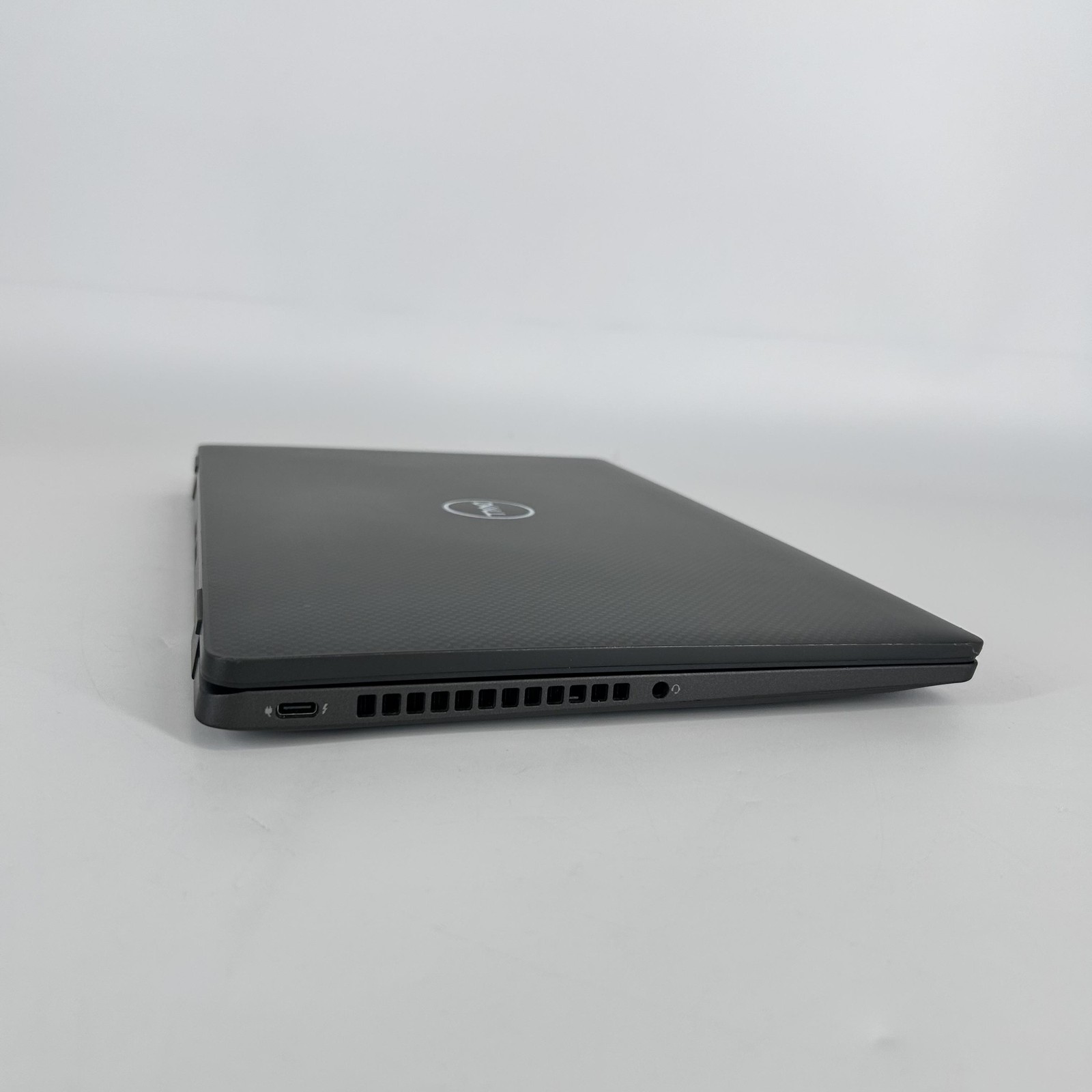 Dell Latitude 7430 14 Gray FHD TOUCH 2.2 GHz i7-1270P 16GB 256GB SSD FRAME GAP