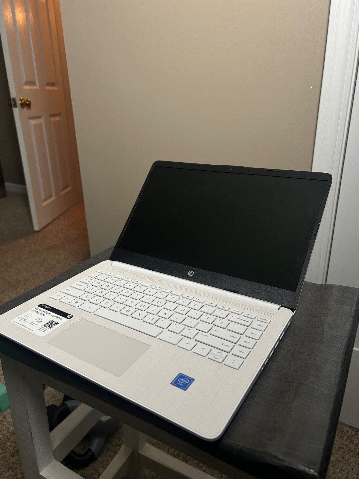 HP 14DQ0052DX 14″ (64 GB, SSD, Intel Celeron N, 1.10 GHz, 4 GB) Laptop -…