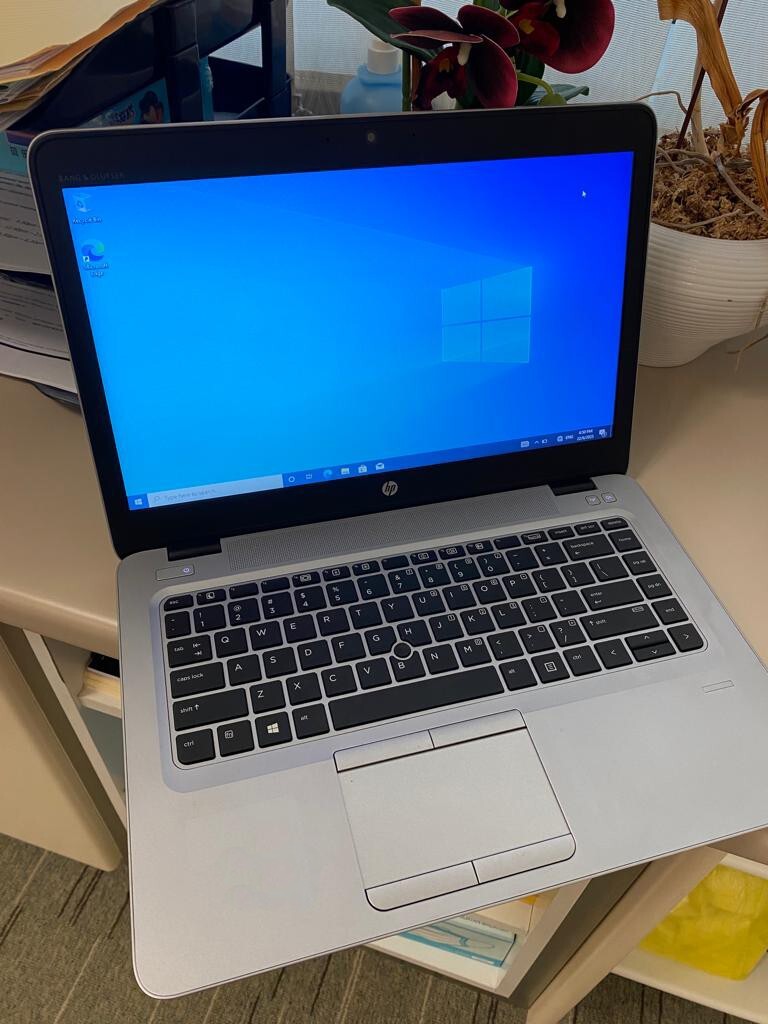 HP EliteBook 745 G3 AMD Pro A8 8700b R6 1.6GHz Quad Core 8GB 256GB SSD Win10 Pro