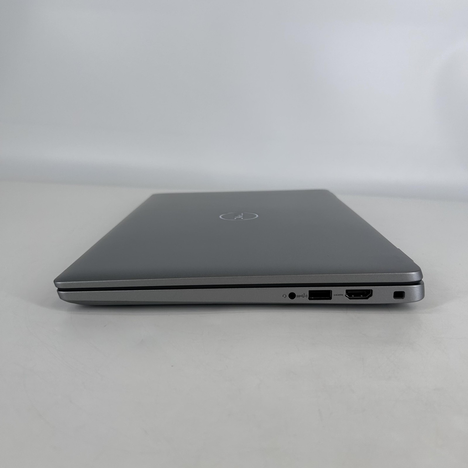 Dell Latitude 5450 14 Gray FHD 1.7 GHz Ultra 7 165U 16GB 512GB SSD Very Good