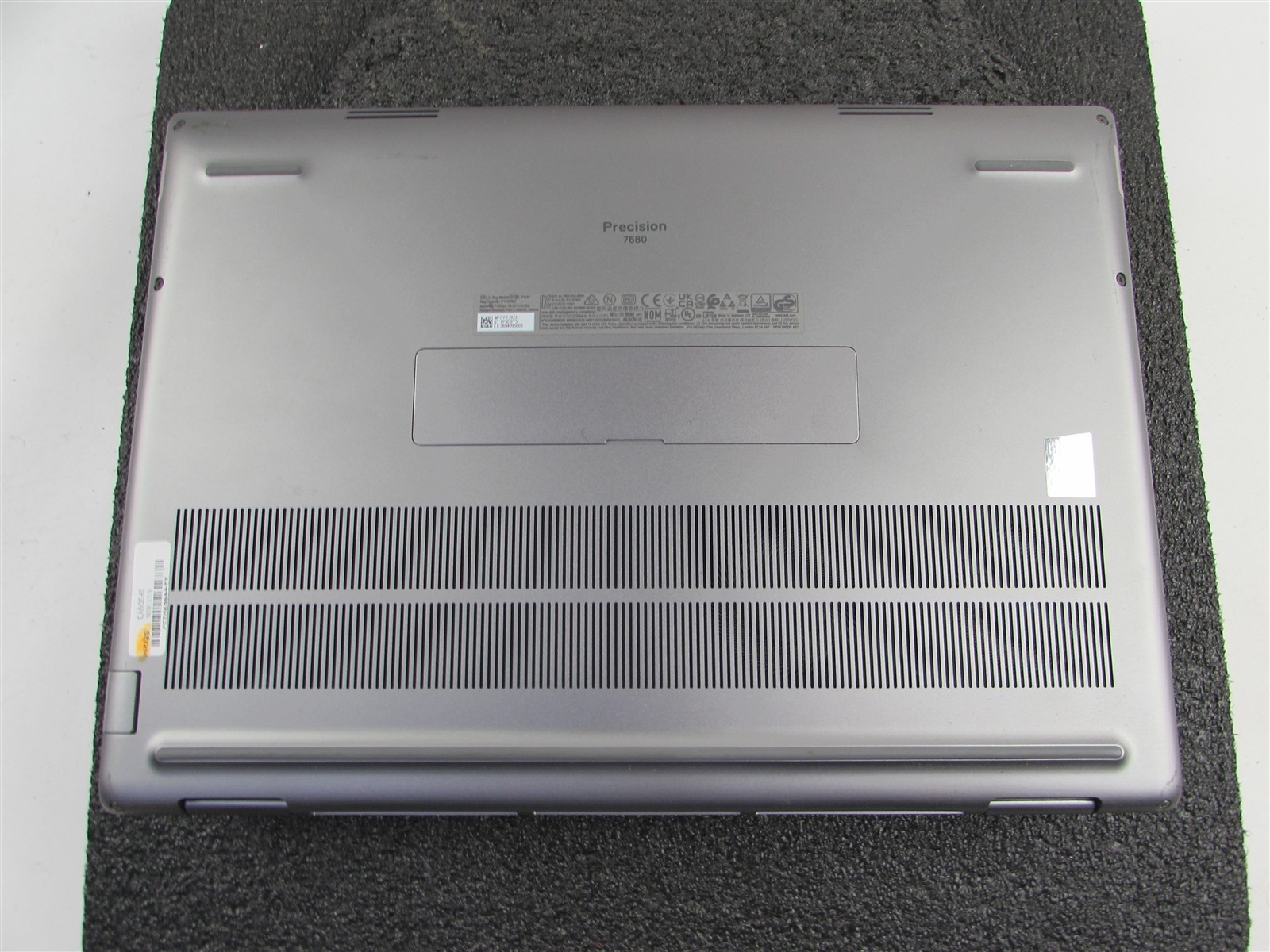 DELL PRECISION 7680 FHD CORE I7-13850HX 1TB SSD 32GB RAM RTX 2000 ADA WIN 11 PRO