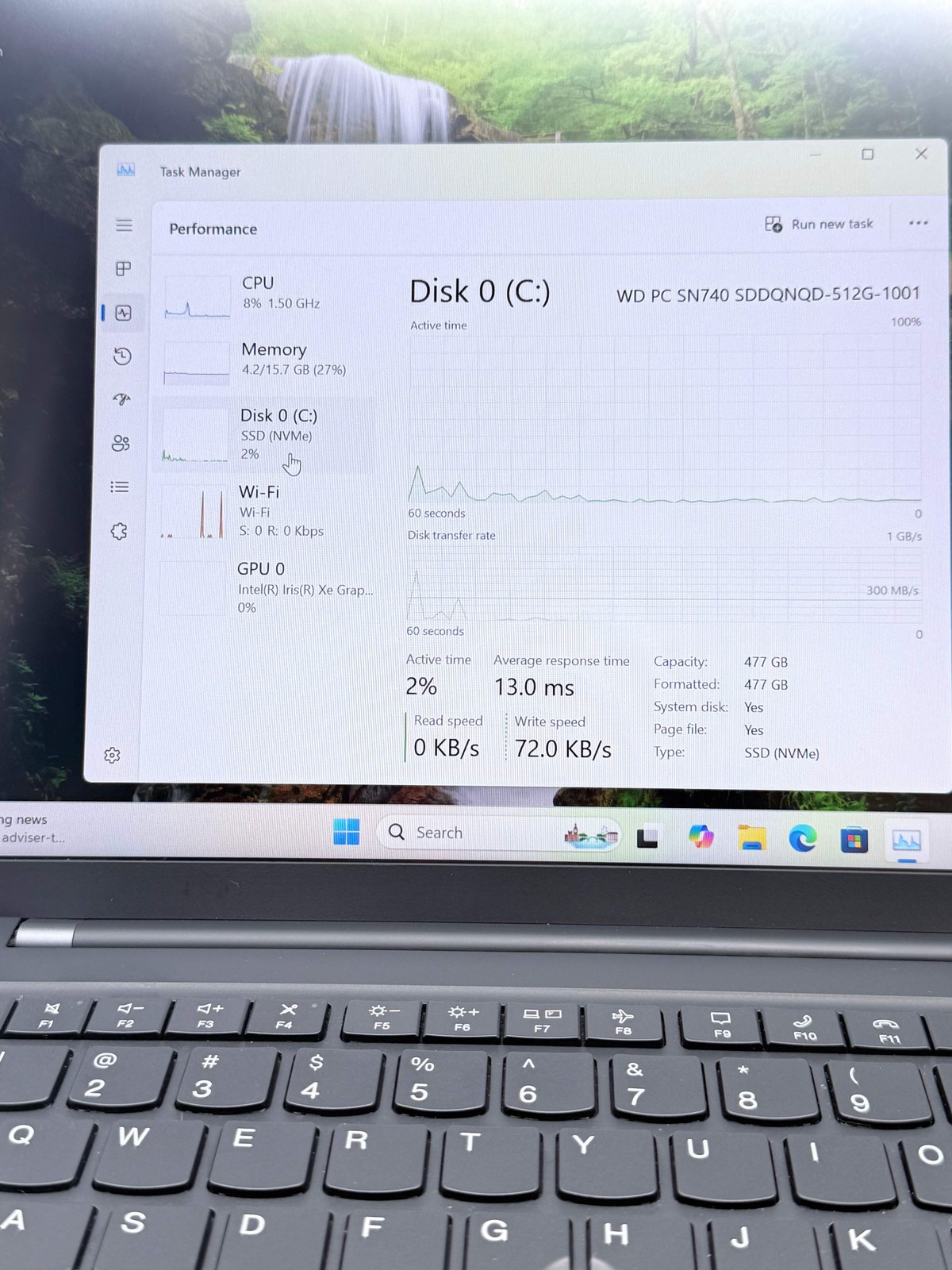 Lenovo ThinkPad X1 Carbon Gen 9 14″ Core i7 16GB RAM 512GB Black w/ Charger