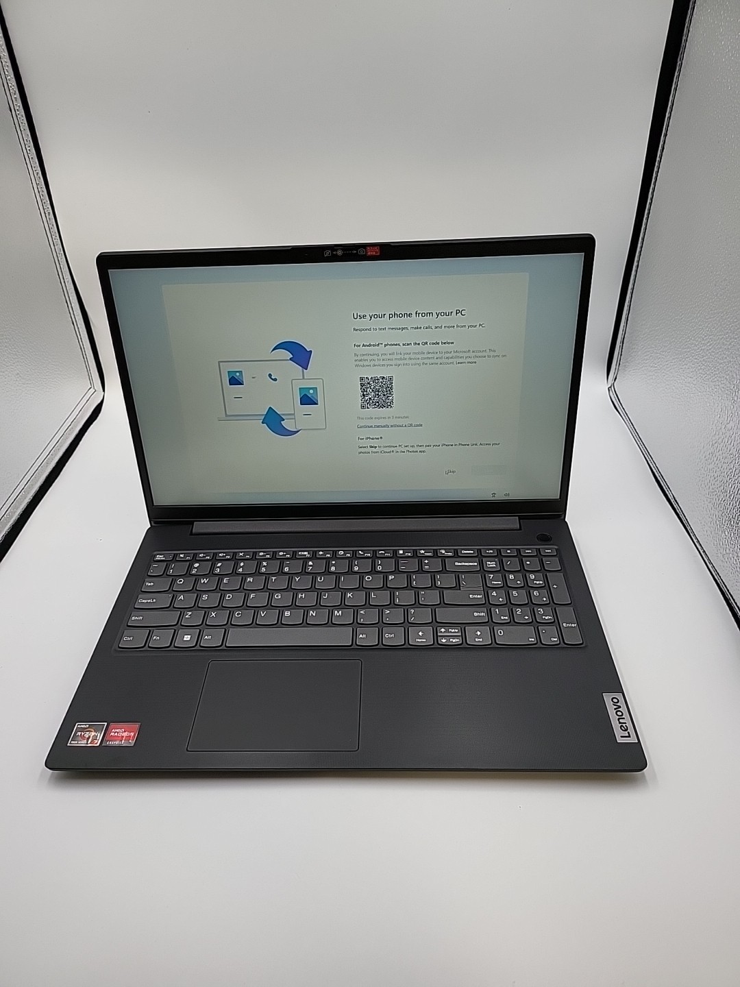 Lenovo V15 Gen 4 15.6″ FHD 8-Core Ryzen 7 7730U 24GB 1TB SSD Webcam Win11Pro
