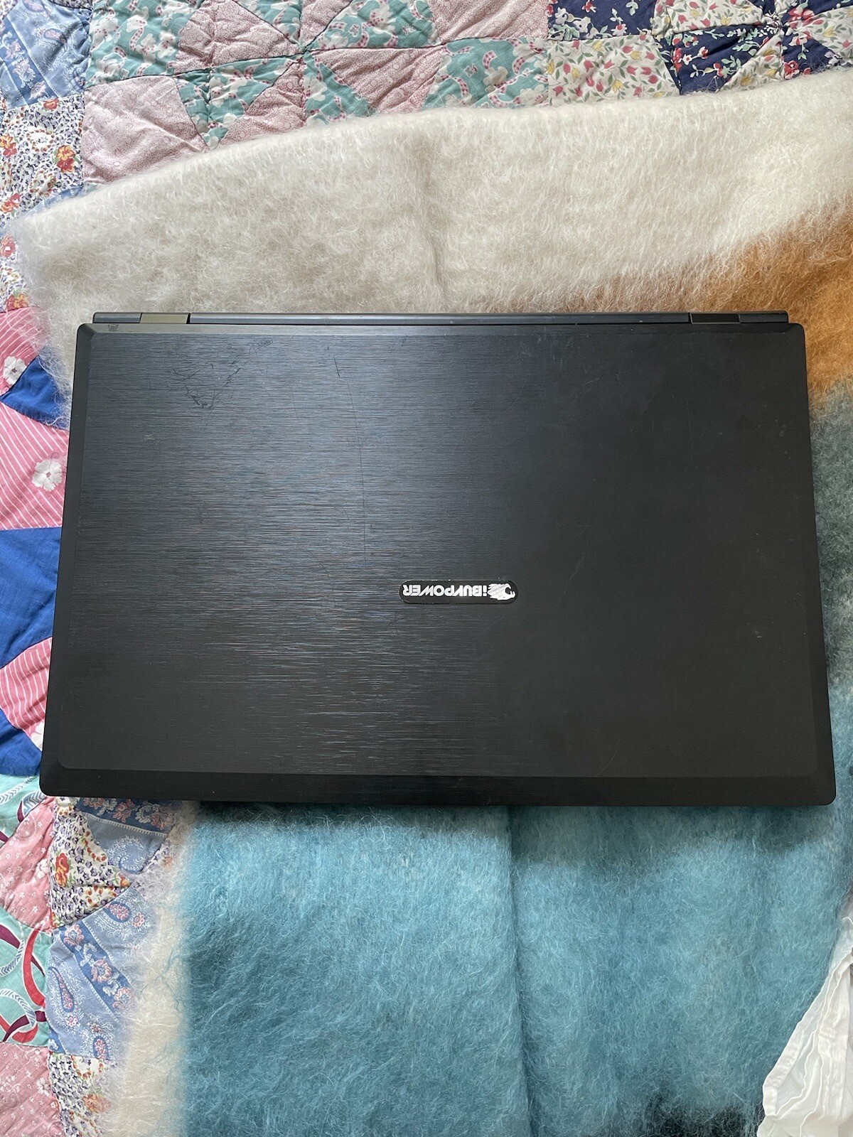 IBUYPOWER Batallion 101 W170HR Gaming Laptop