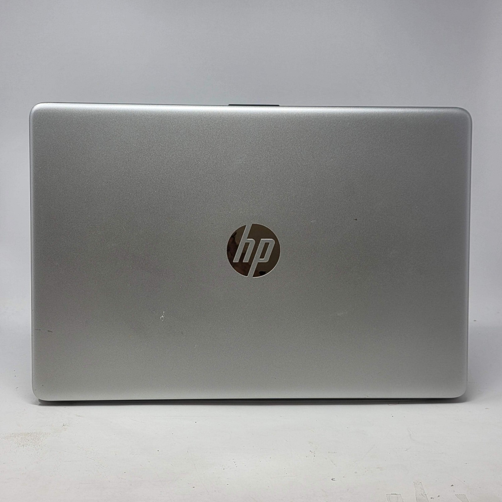 HP Laptop 15-DY5033DX 15.6″ i3-1215U 1.2GHz 8GB RAM 256GB SSD