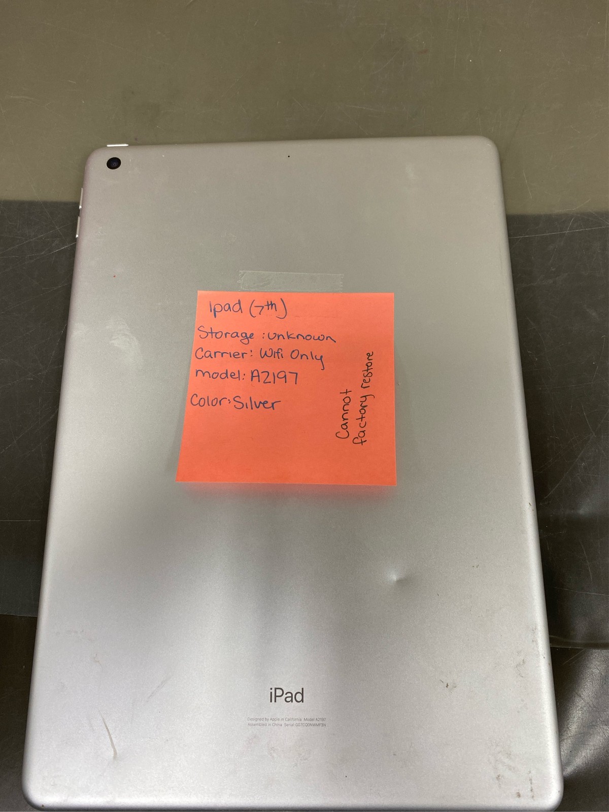 Apple 2019 iPad 7th Gen (10.2-inch, Wi-Fi, 32GB) Silver