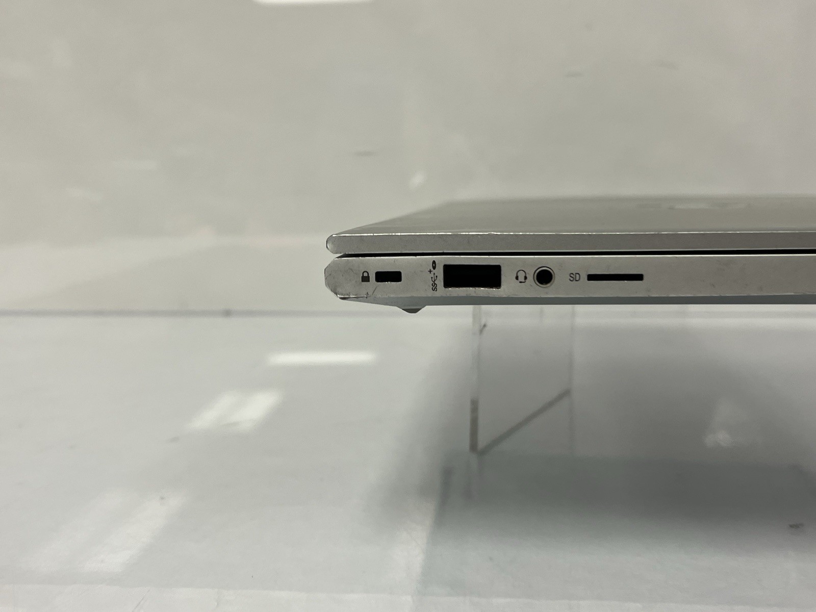 HP ProBook 430 G8 Intel Core i3-1115G4 @ 3.00Ghz 4GB RAM NO HDD NO OS