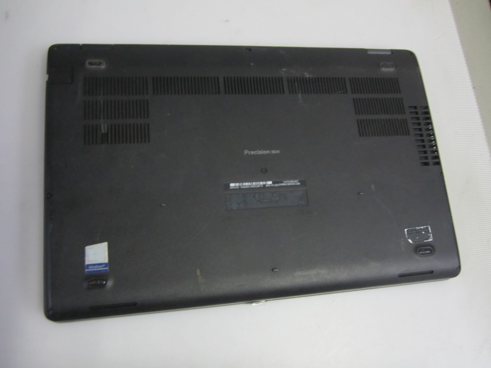 Dell Precision 3541 i5-9400H 16GB 2.50GHz 240GB M2SSD Laptop + AC NO OS READ