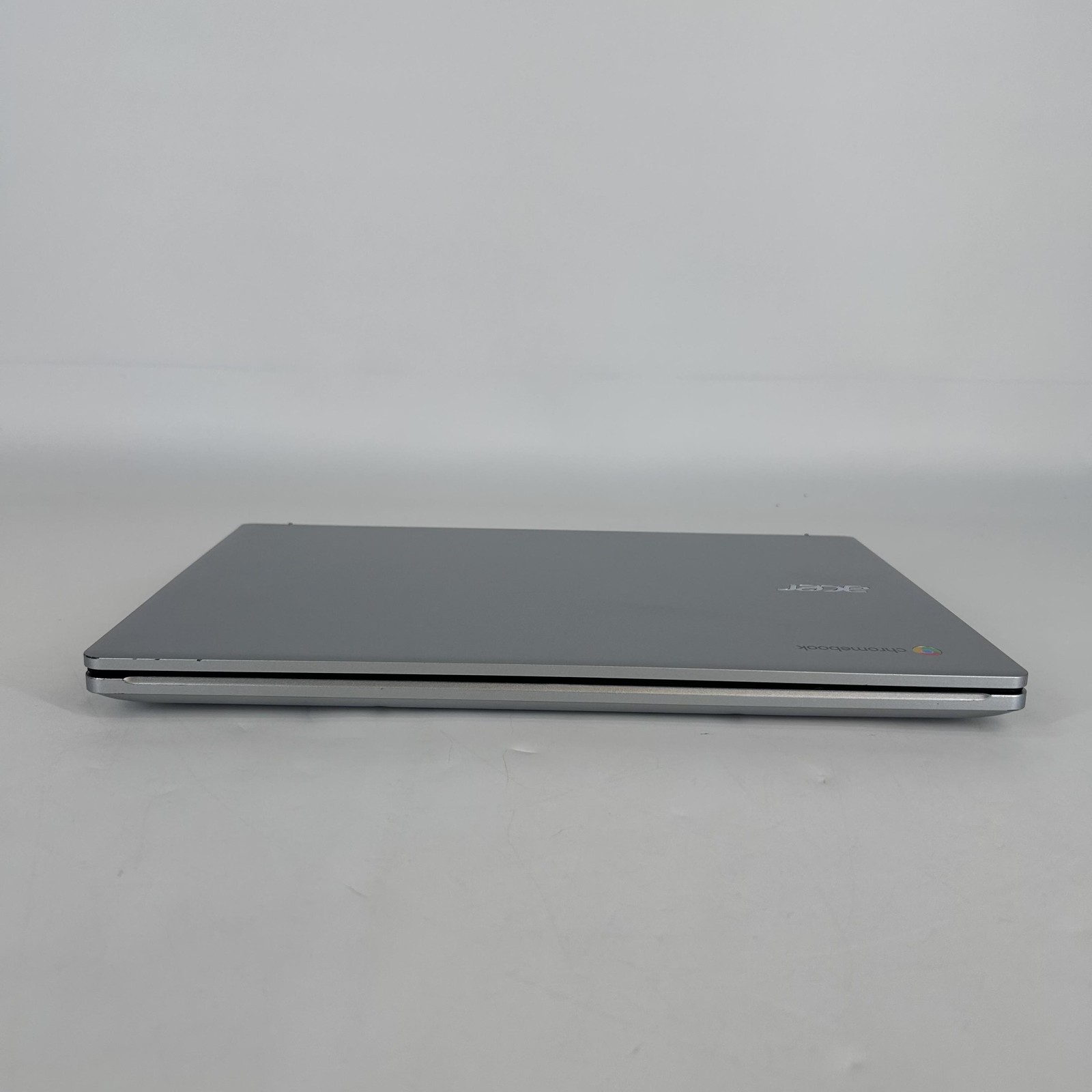 Acer Chromebook 314 Grey FHD TOUCH 3.8GHz i3-N305 8GB 128GB eMMC – WHITE SPOTS